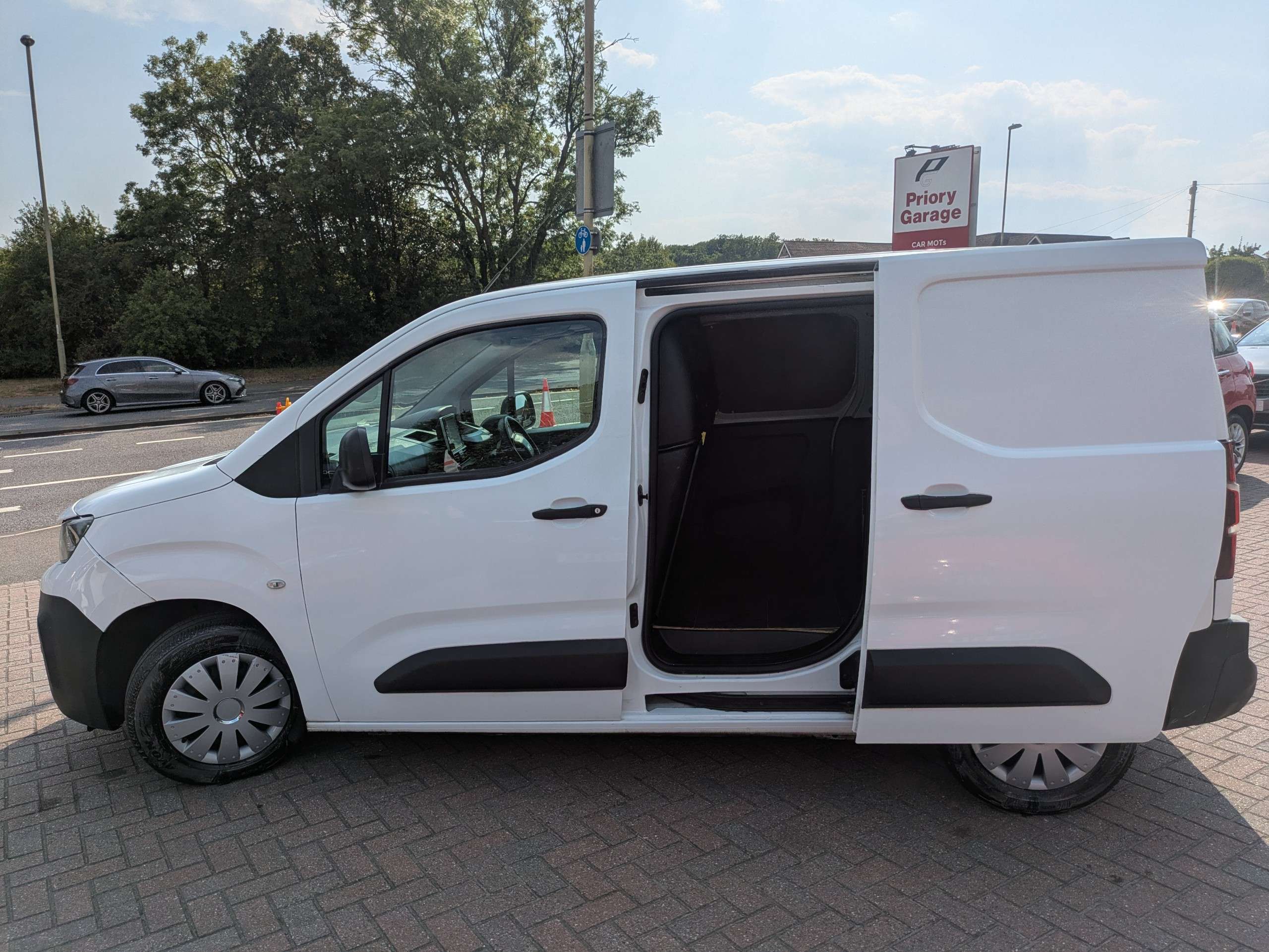 2019 PEUGEOT PARTNER 2019 PEUGEOT PARTNER