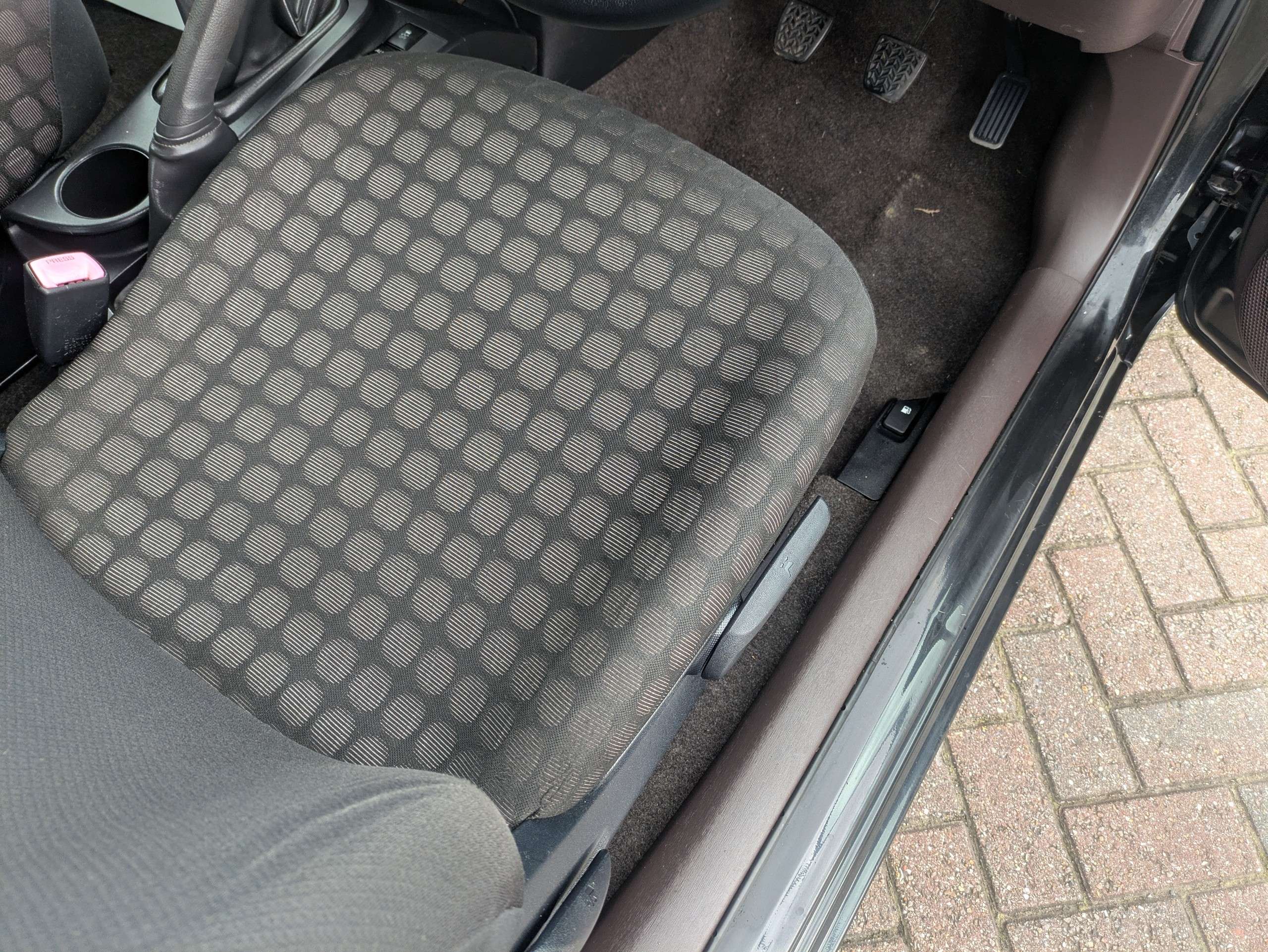 2009 TOYOTA IQ 2009 TOYOTA IQ