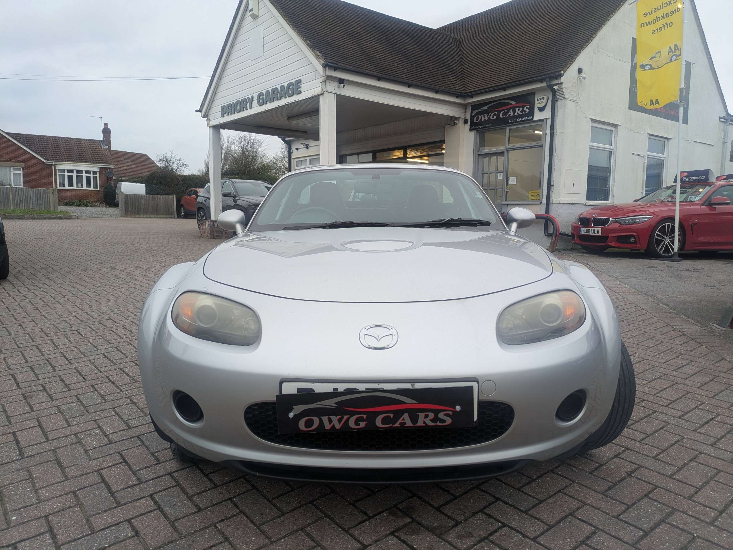 A 2007 MAZDA MX-5 1.8i Convertible 2dr Petrol Manual Euro 4 (126 ps) A 2007 MAZDA MX-5 1.8i Convertible 2dr Petrol Manual Euro 4 (126 ps)