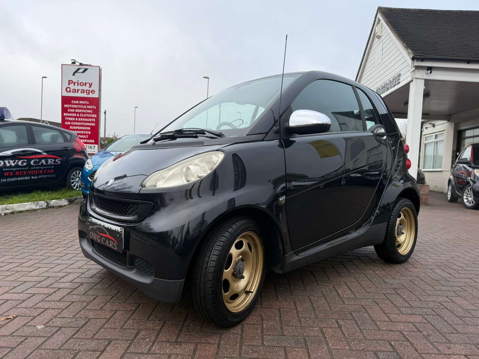 A 2008 SMART FORTWO 1.0 Pure Coupe 2dr Petrol Auto Euro 4 (61 bhp) A 2008 SMART FORTWO 1.0 Pure Coupe 2dr Petrol Auto Euro 4 (61 bhp)