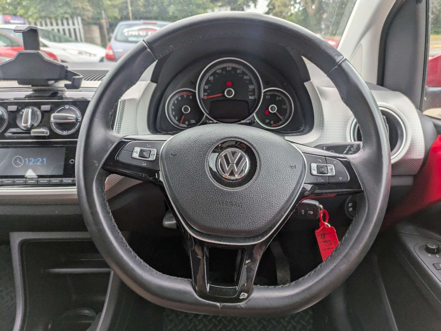2017 VOLKSWAGEN UP! 2017 VOLKSWAGEN UP!