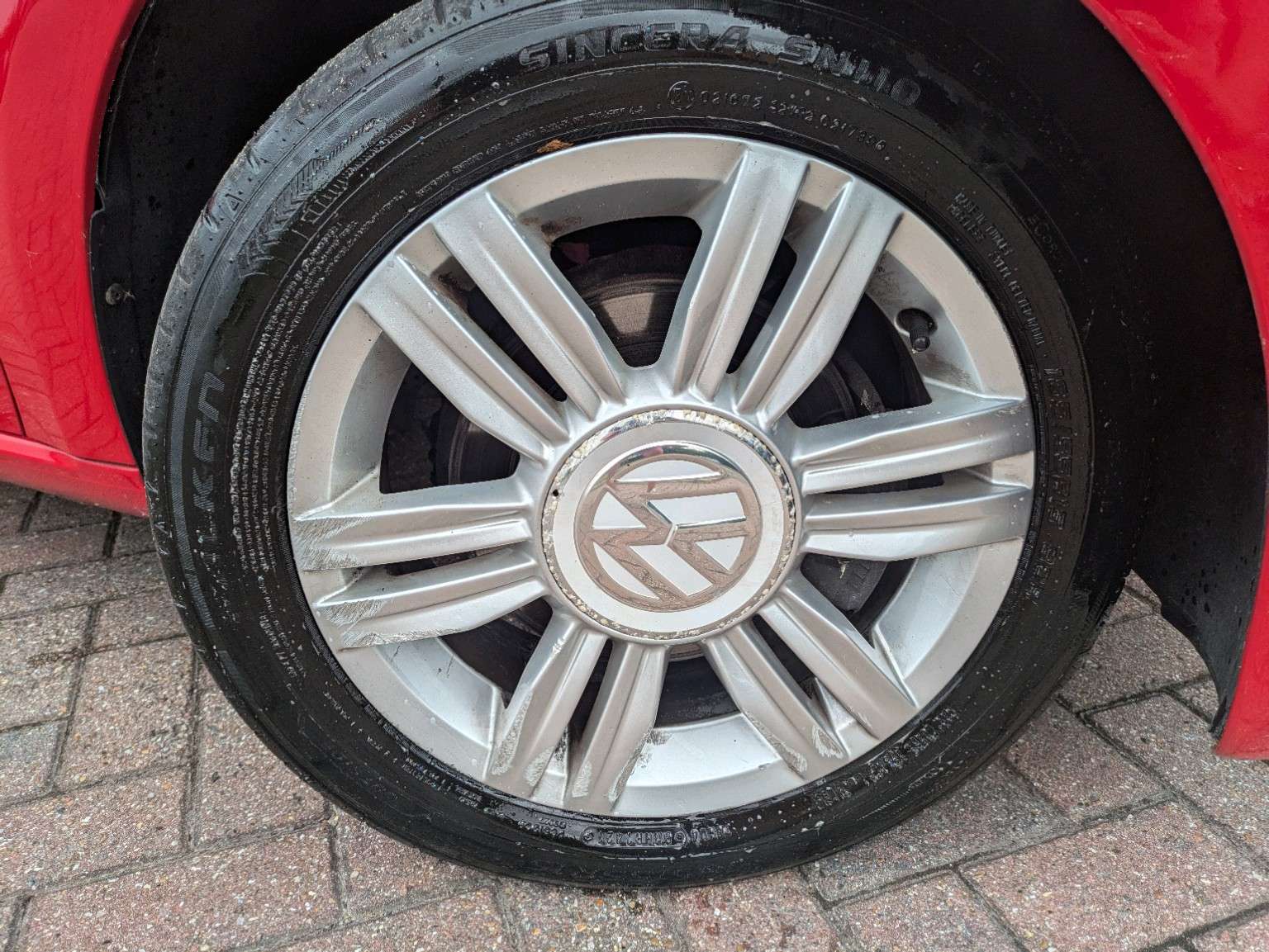 2017 VOLKSWAGEN UP! 2017 VOLKSWAGEN UP!