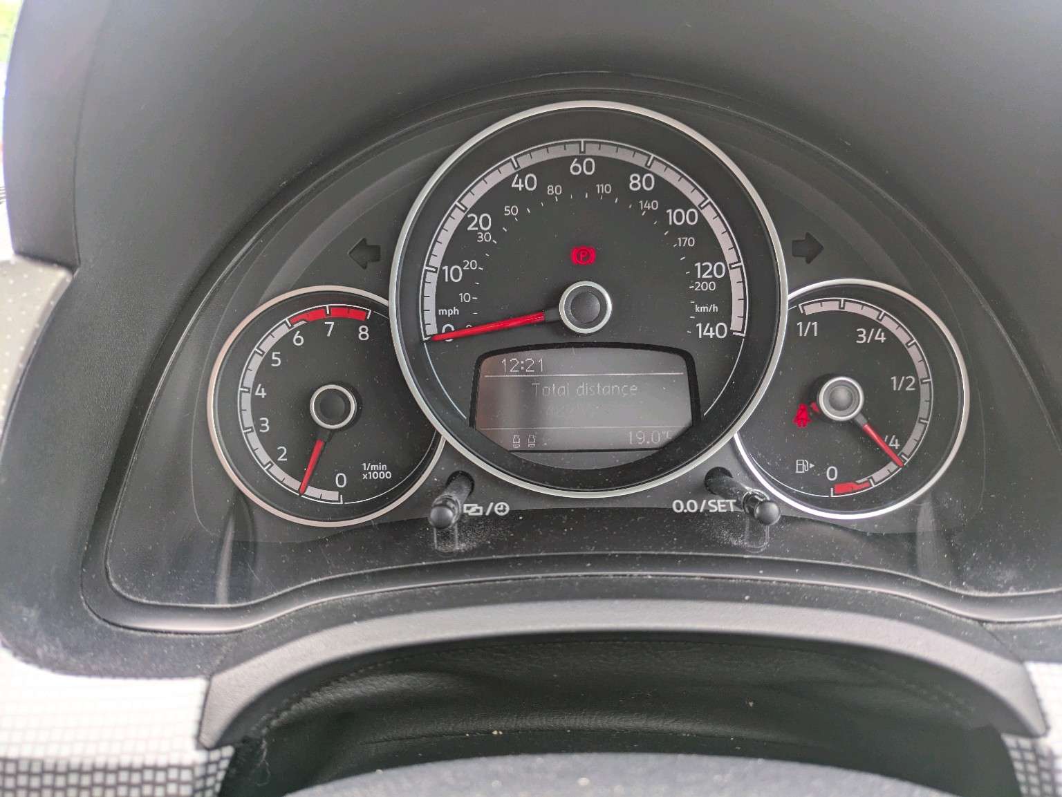 2017 VOLKSWAGEN UP! 2017 VOLKSWAGEN UP!