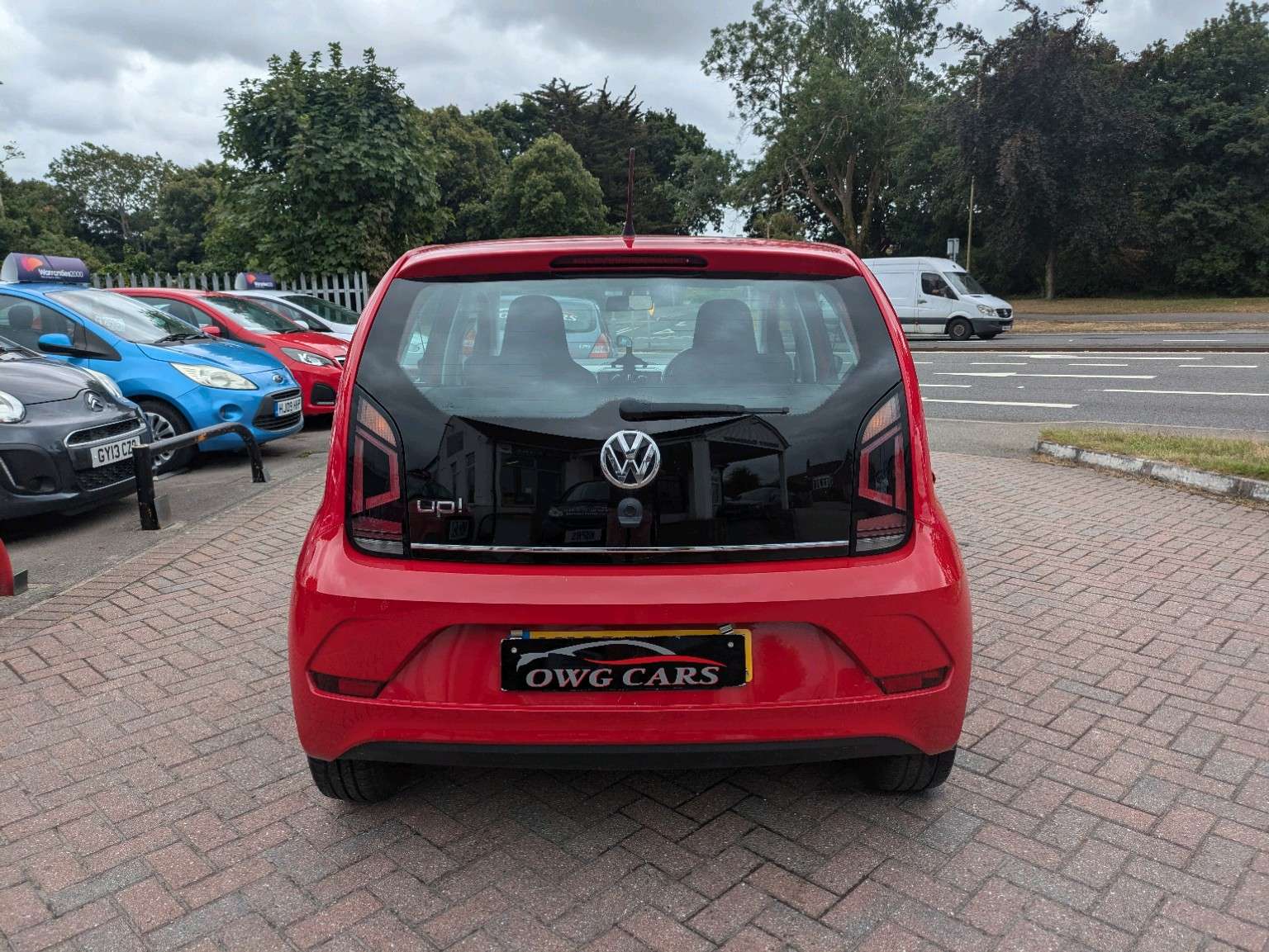 2017 VOLKSWAGEN UP! 2017 VOLKSWAGEN UP!