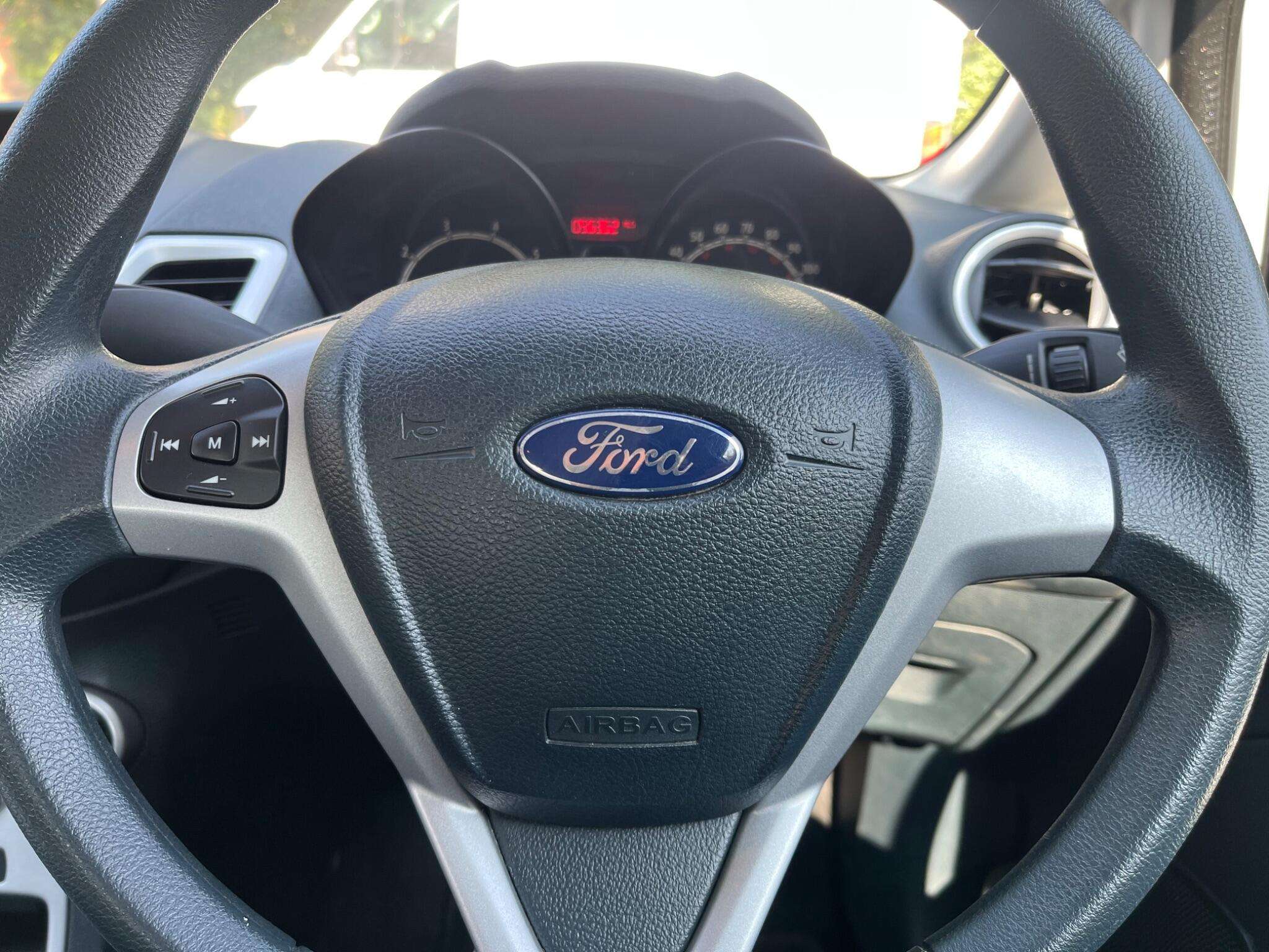 2012 FORD FIESTA 2012 FORD FIESTA