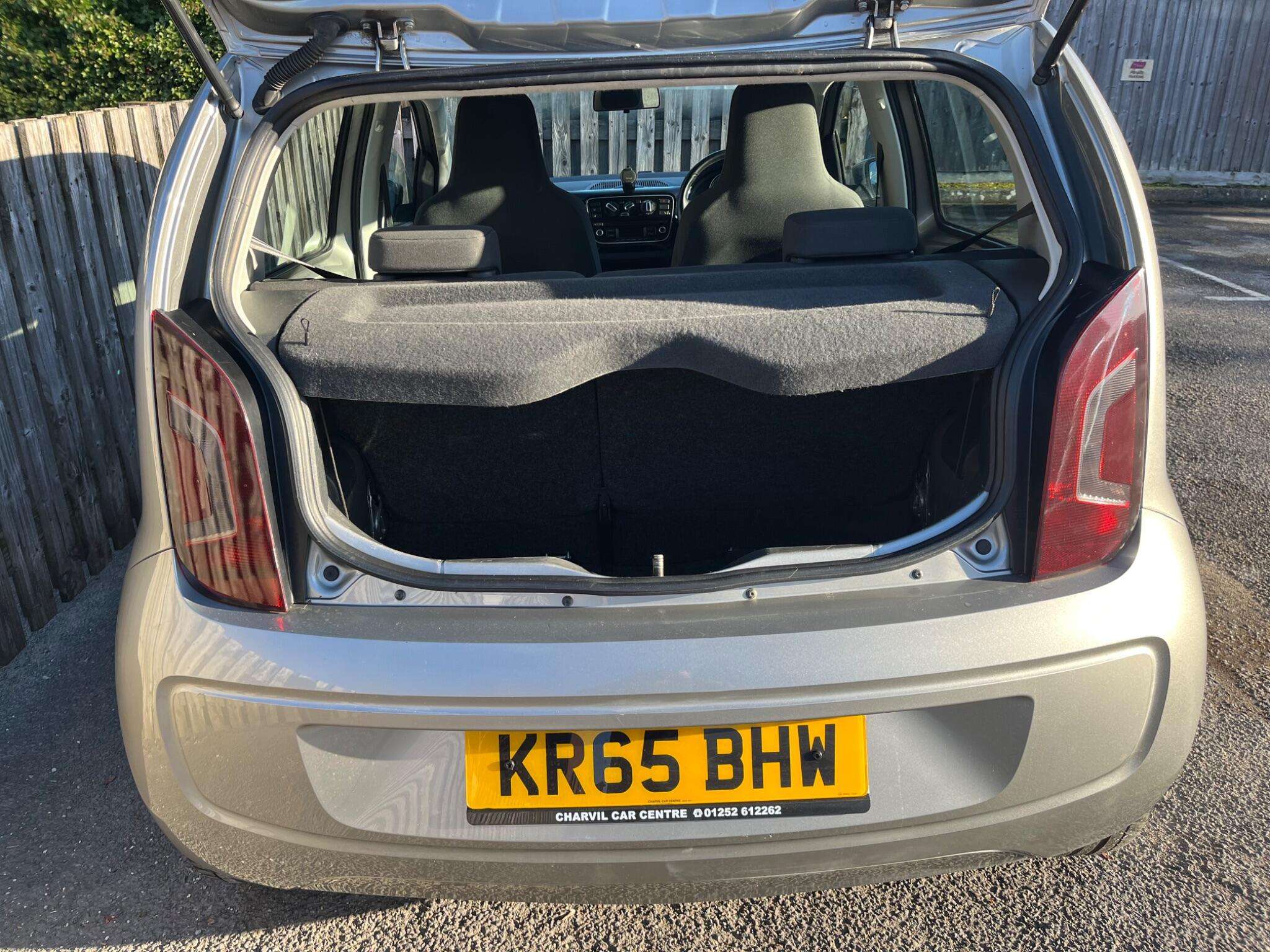 2015 VOLKSWAGEN UP! 2015 VOLKSWAGEN UP!