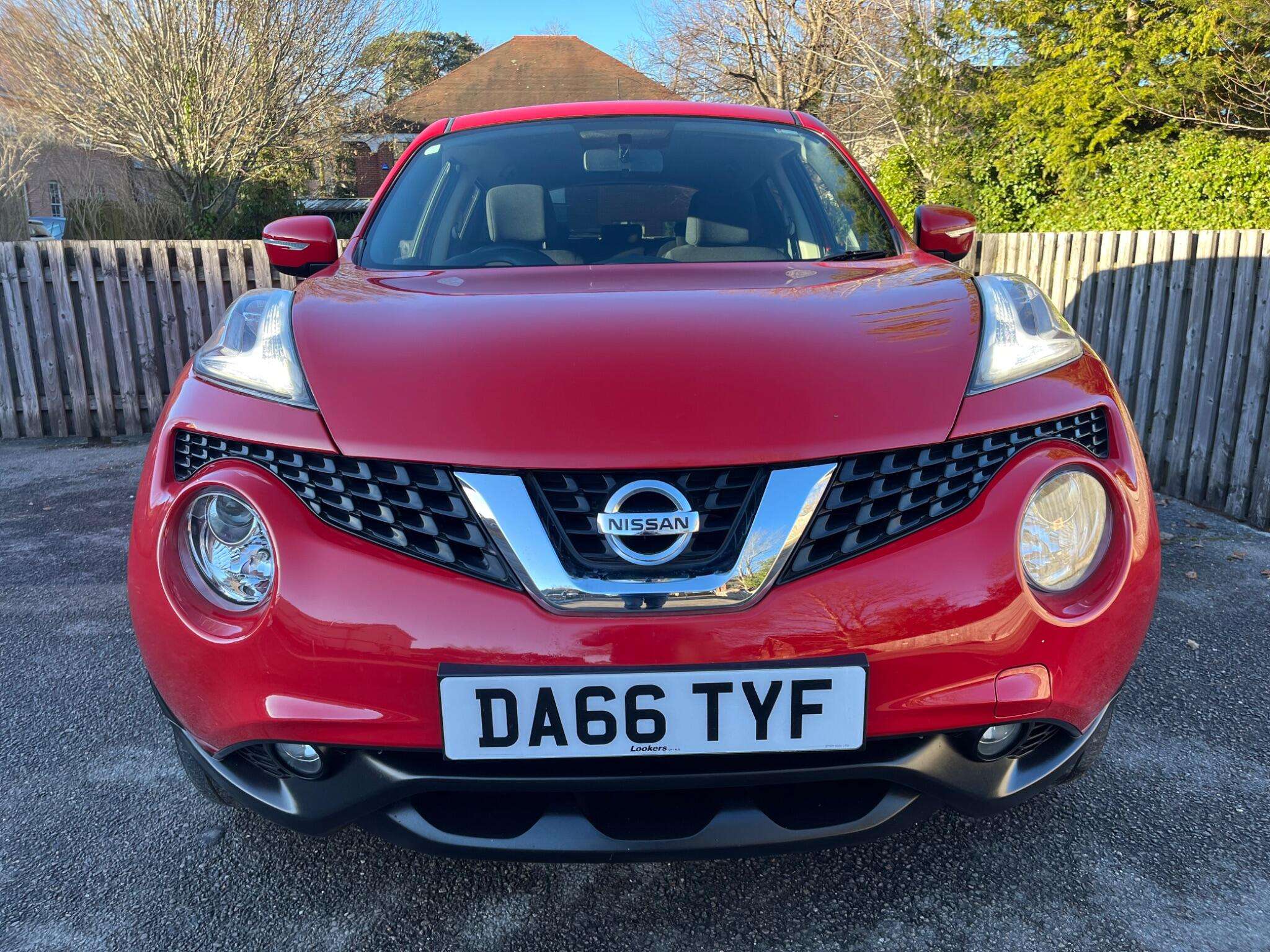 A 2017 NISSAN JUKE 1.2 DIG-T Acenta Euro 6 (s/s) 5dr A 2017 NISSAN JUKE 1.2 DIG-T Acenta Euro 6 (s/s) 5dr