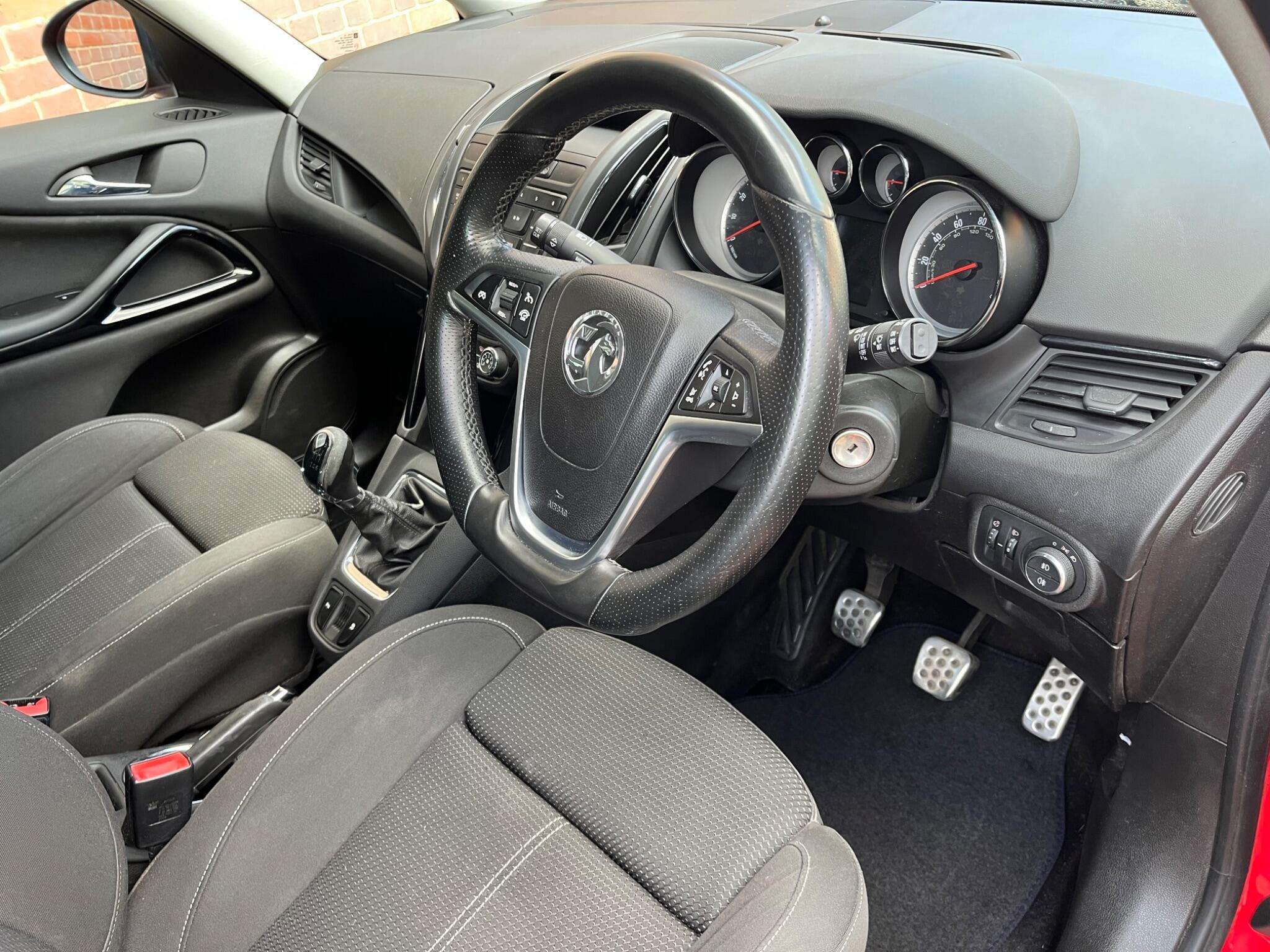 2014 VAUXHALL ZAFIRA TOURER 2014 VAUXHALL ZAFIRA TOURER