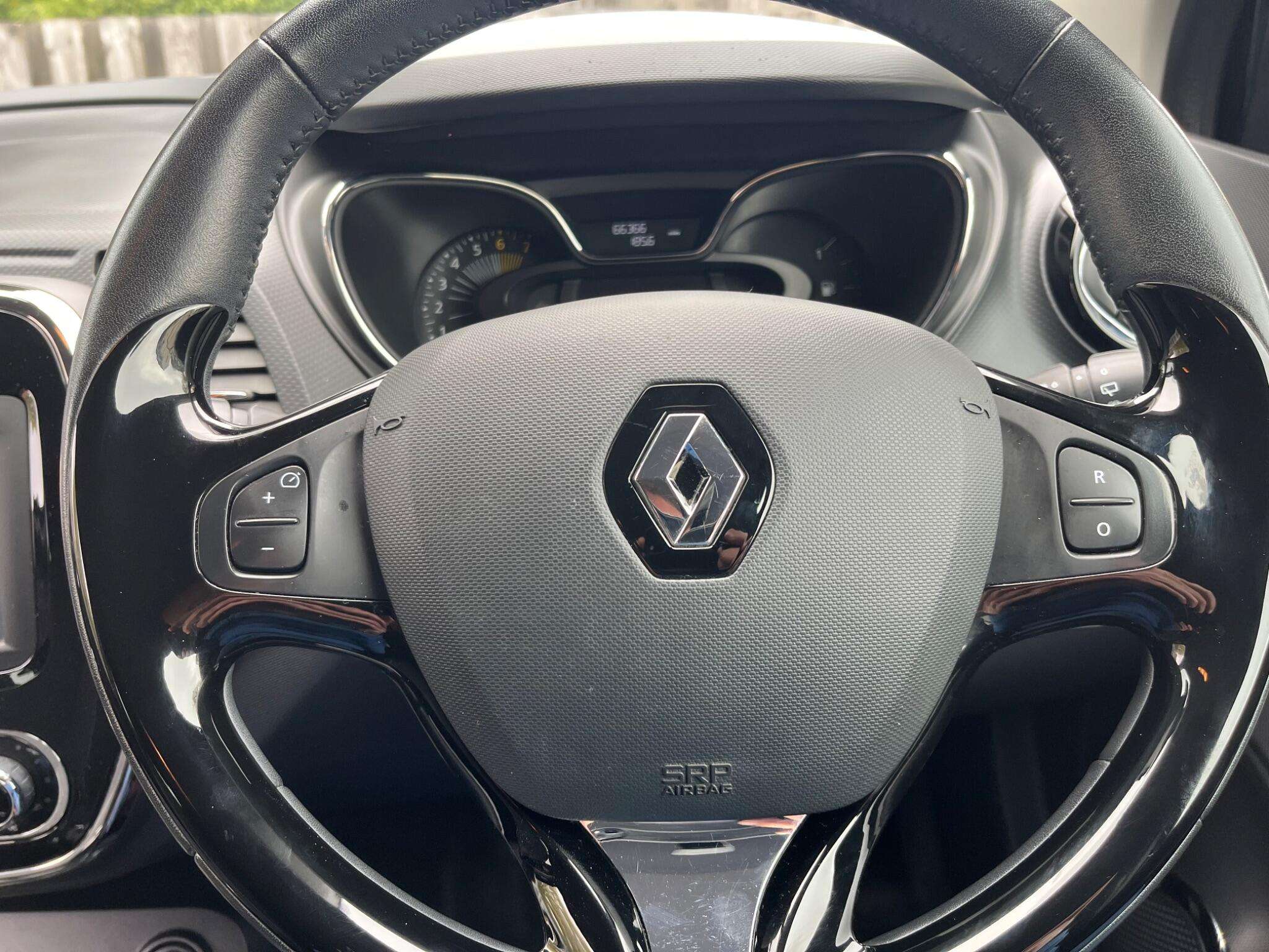 2015 RENAULT CAPTUR 2015 RENAULT CAPTUR