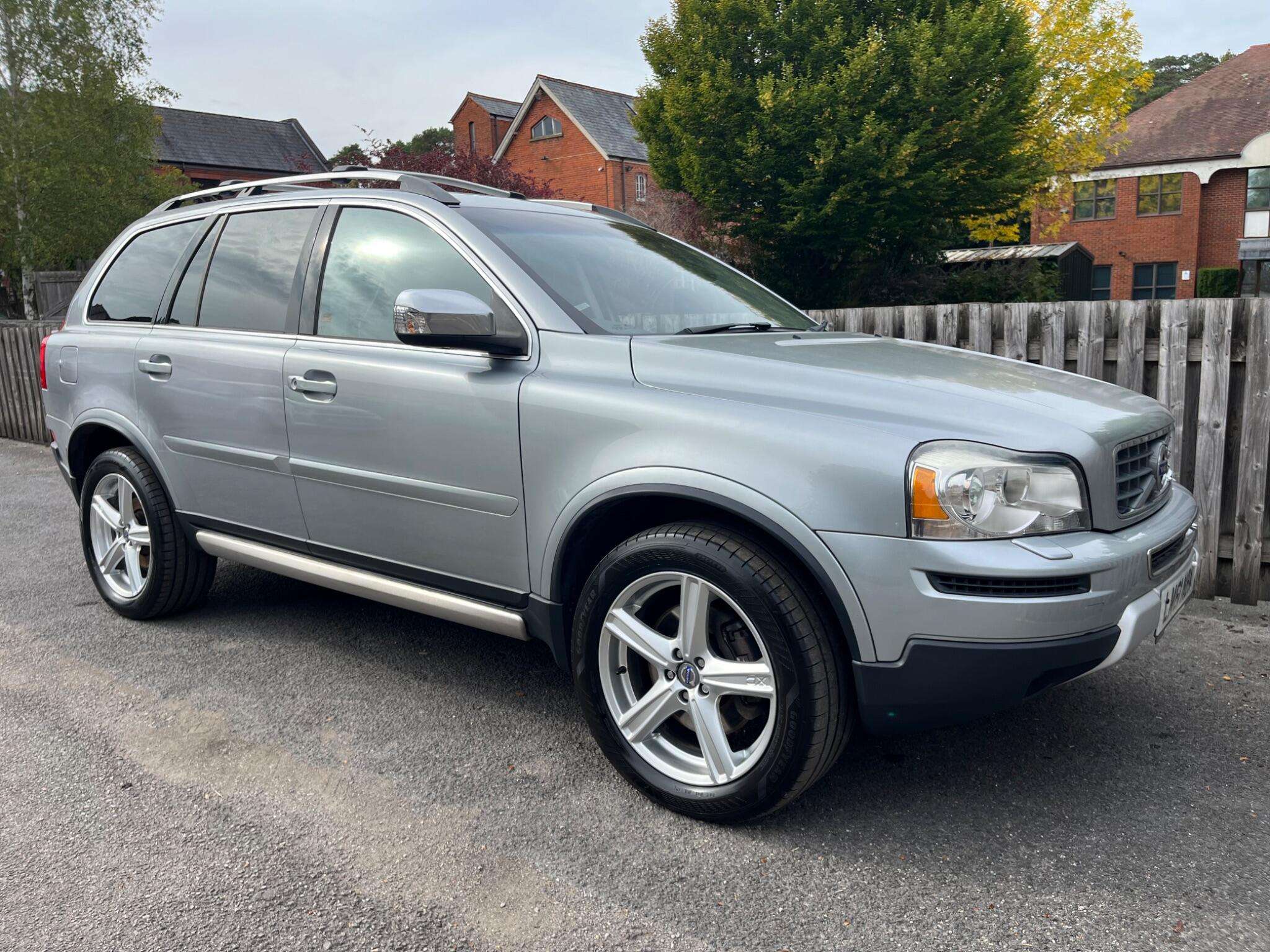 2011 VOLVO XC90 2011 VOLVO XC90