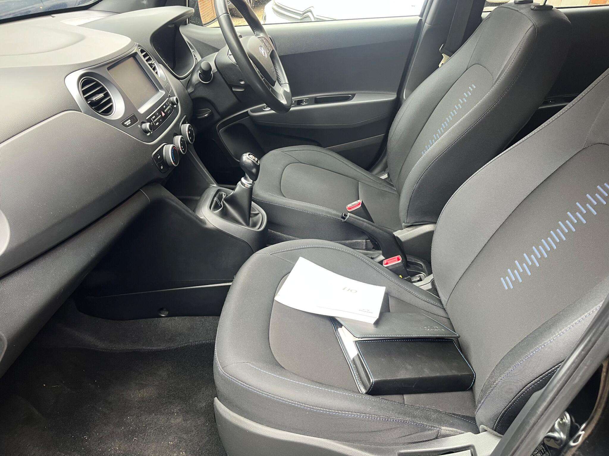 2018 HYUNDAI I10 2018 HYUNDAI I10
