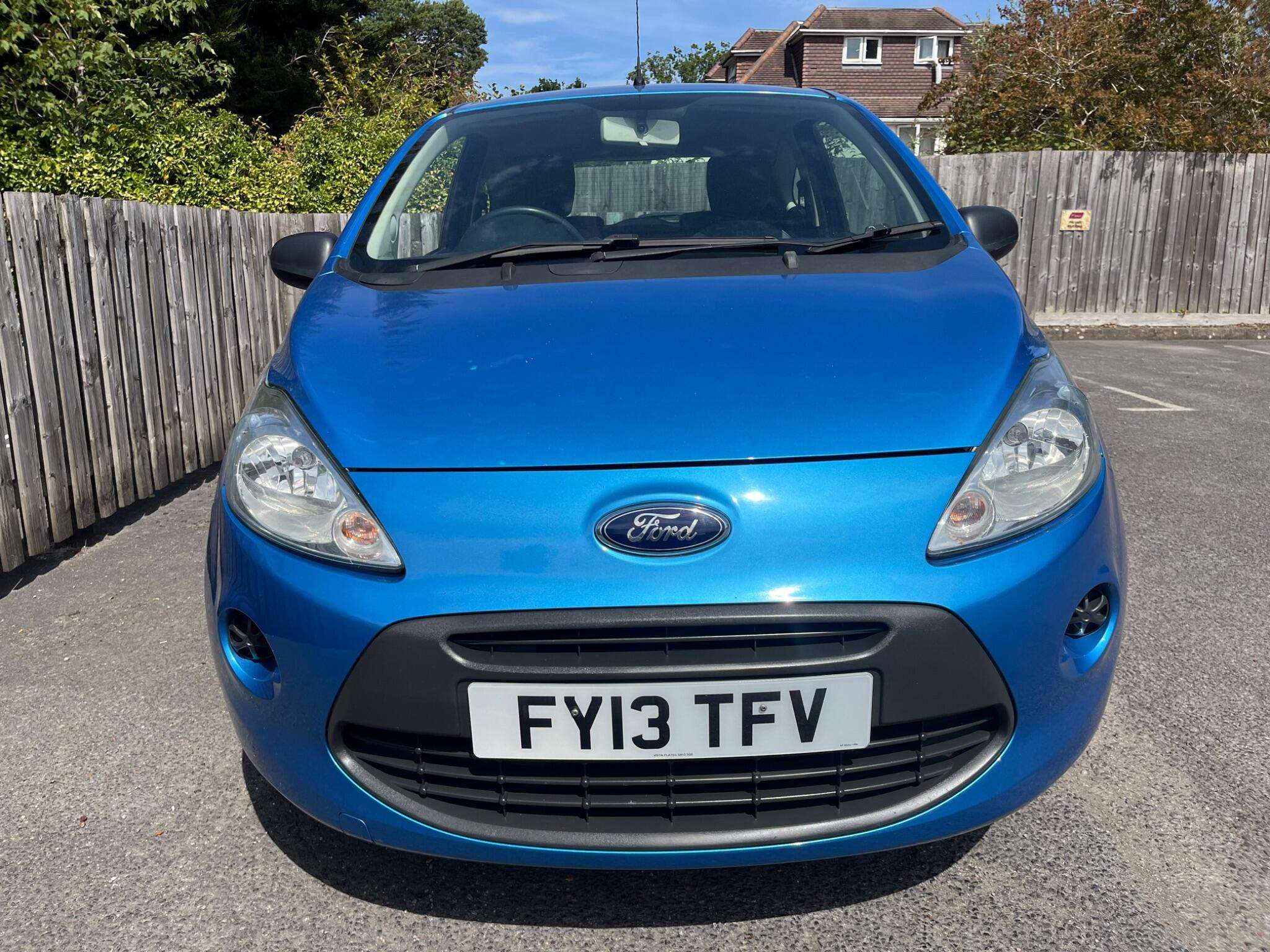 A 2013 FORD KA 1.2 Studio Euro 5 3dr A 2013 FORD KA 1.2 Studio Euro 5 3dr