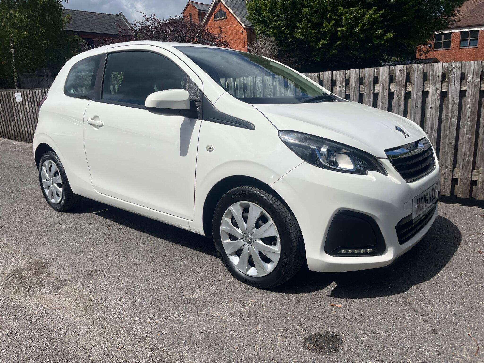 2016 PEUGEOT 108 2016 PEUGEOT 108