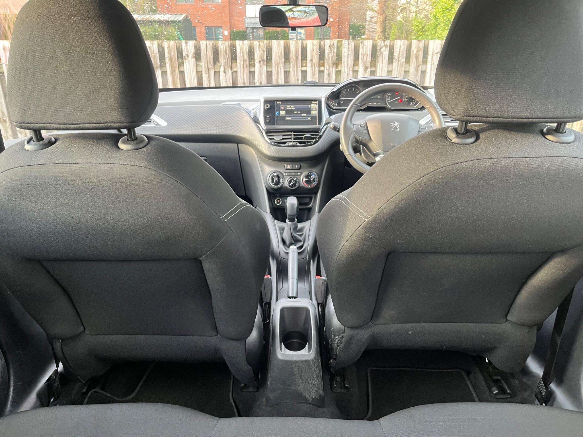 2016 PEUGEOT 208 2016 PEUGEOT 208