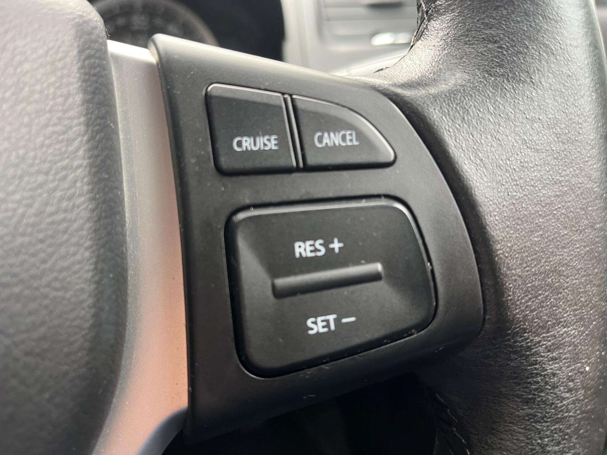 2015 SUZUKI SWIFT 2015 SUZUKI SWIFT