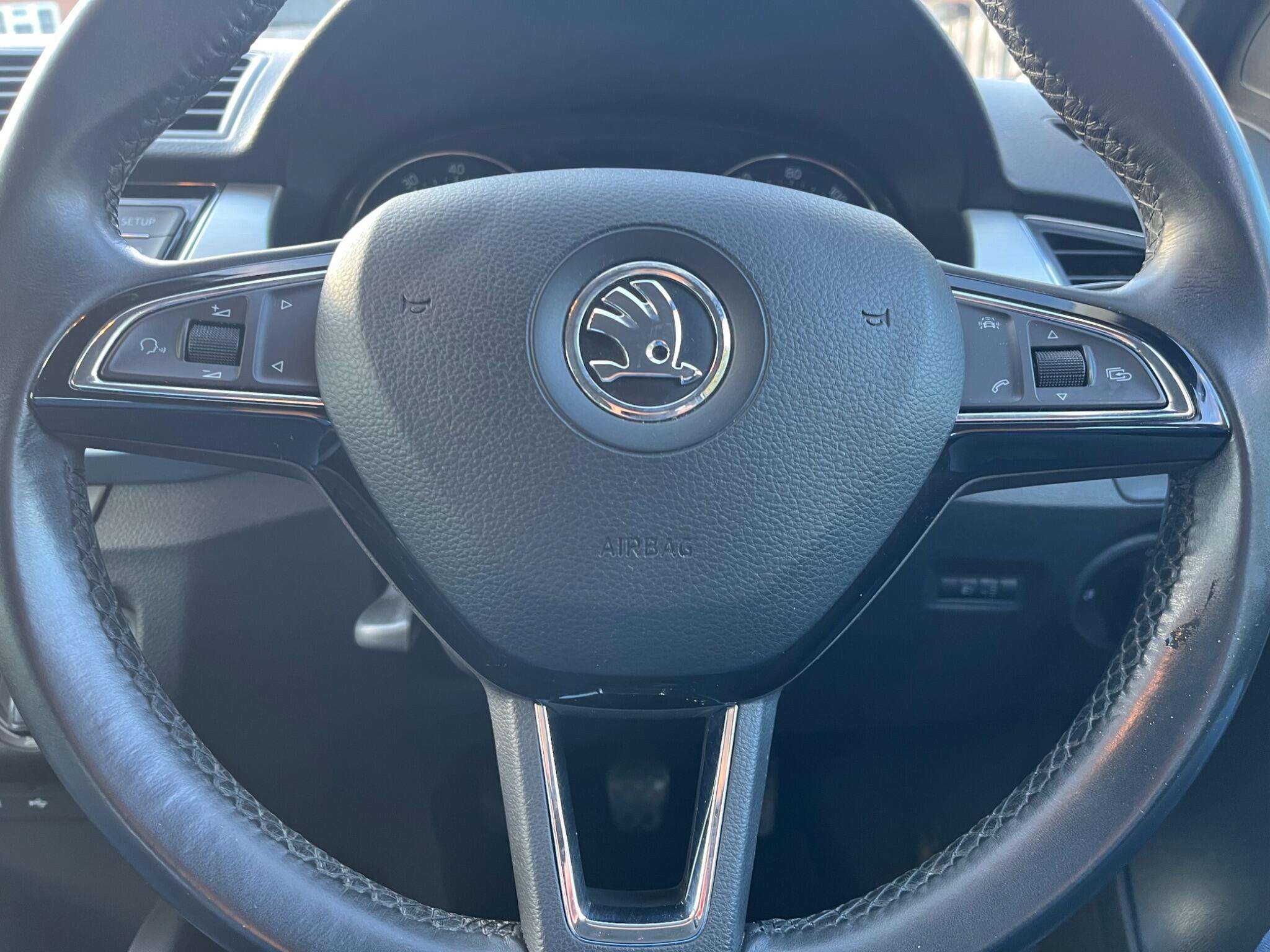 2015 SKODA FABIA 2015 SKODA FABIA