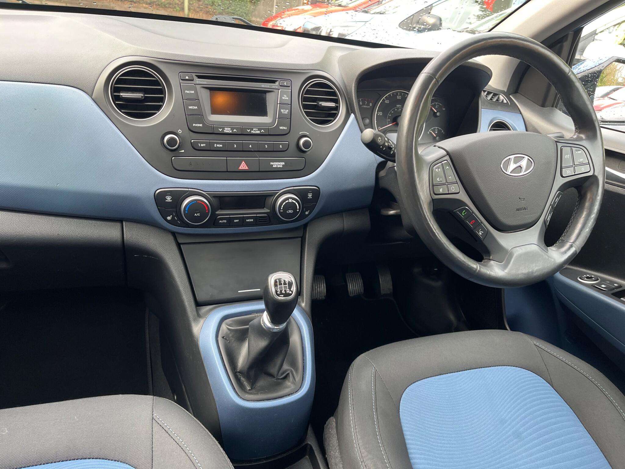 2016 HYUNDAI I10 2016 HYUNDAI I10