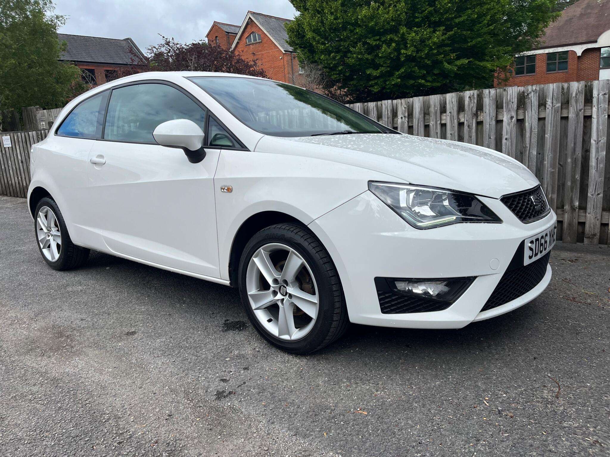 2016 SEAT IBIZA 2016 SEAT IBIZA