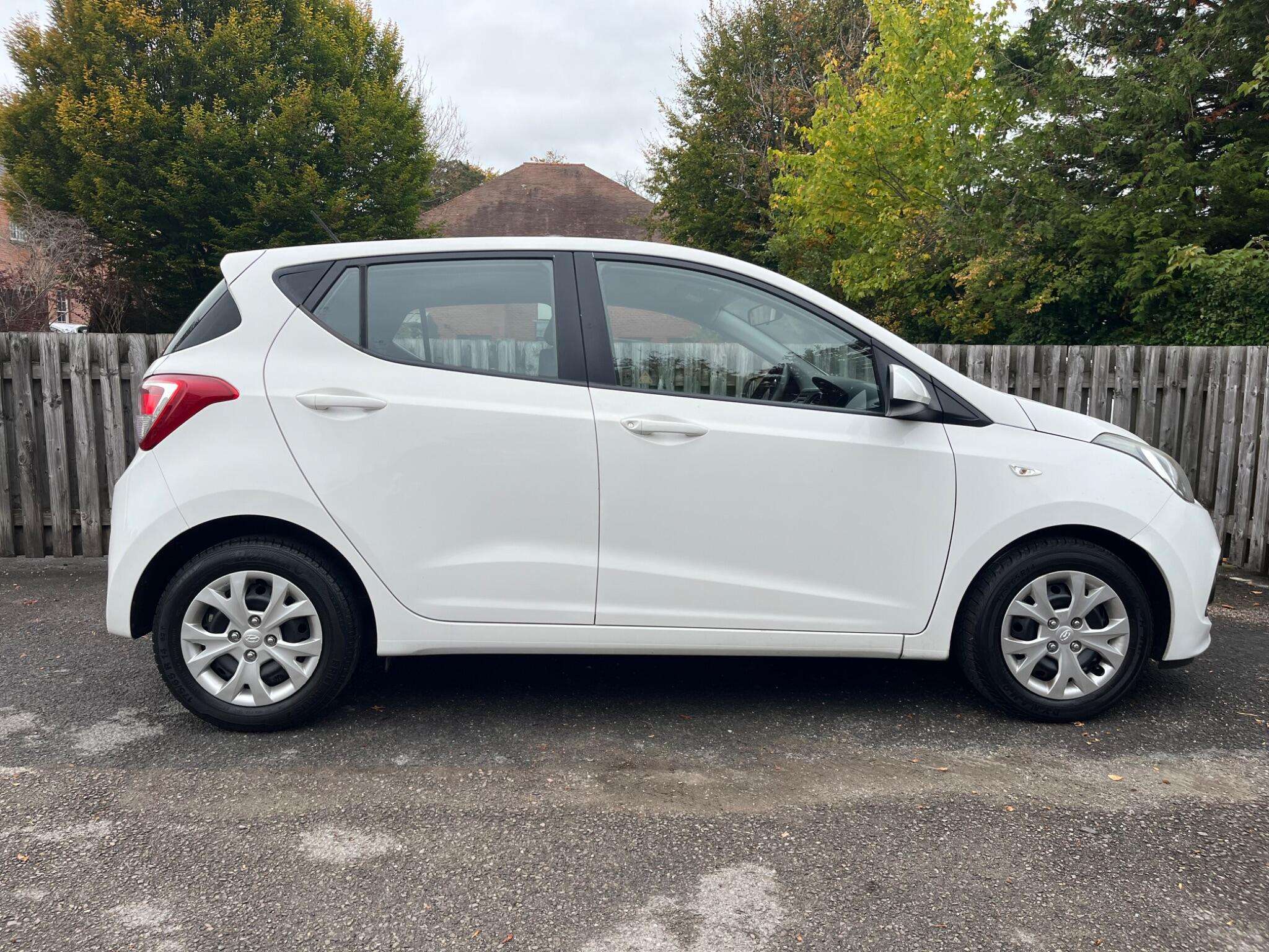 2014 HYUNDAI I10 2014 HYUNDAI I10