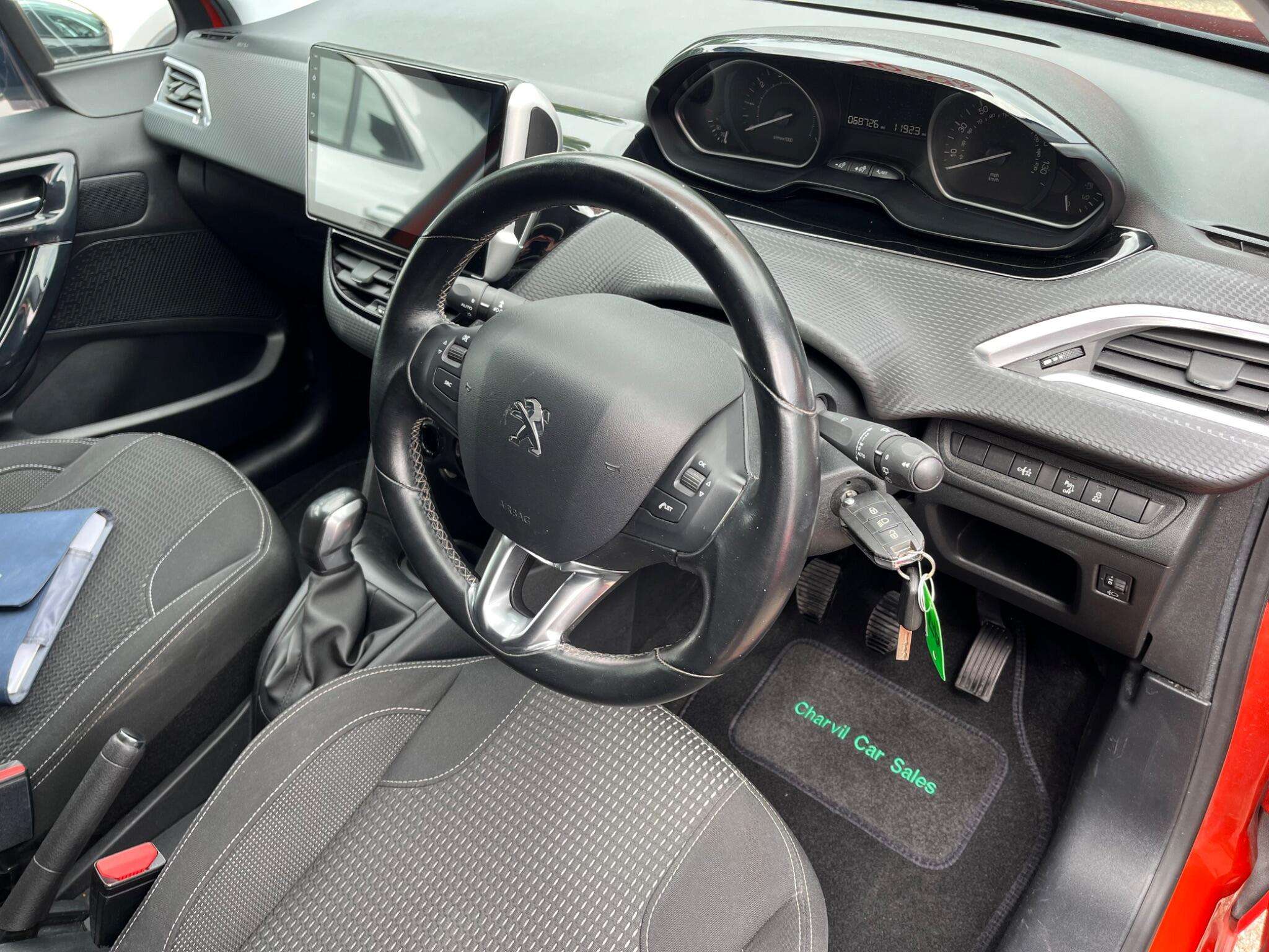 2017 PEUGEOT 208 2017 PEUGEOT 208