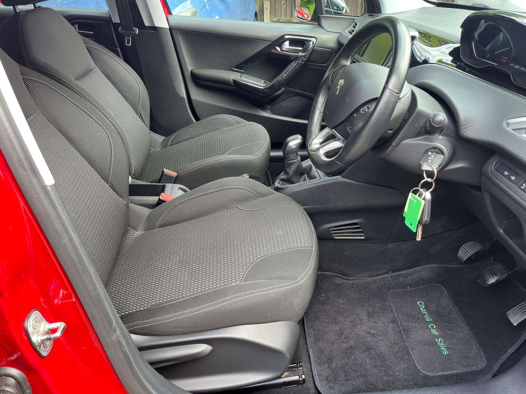 2016 PEUGEOT 208 2016 PEUGEOT 208