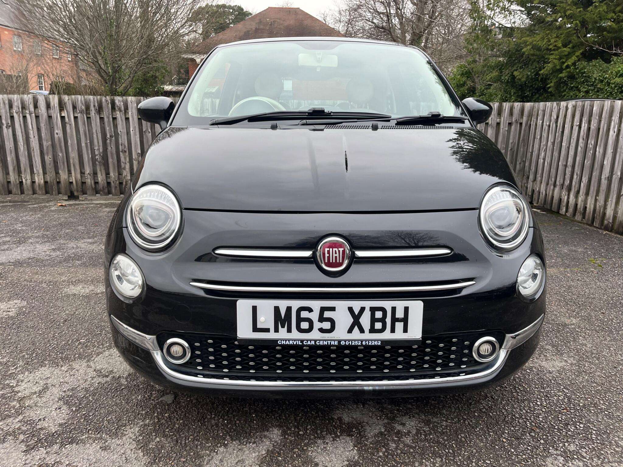 A 2015 FIAT 500 1.2 Lounge Euro 6 (s/s) 3dr A 2015 FIAT 500 1.2 Lounge Euro 6 (s/s) 3dr