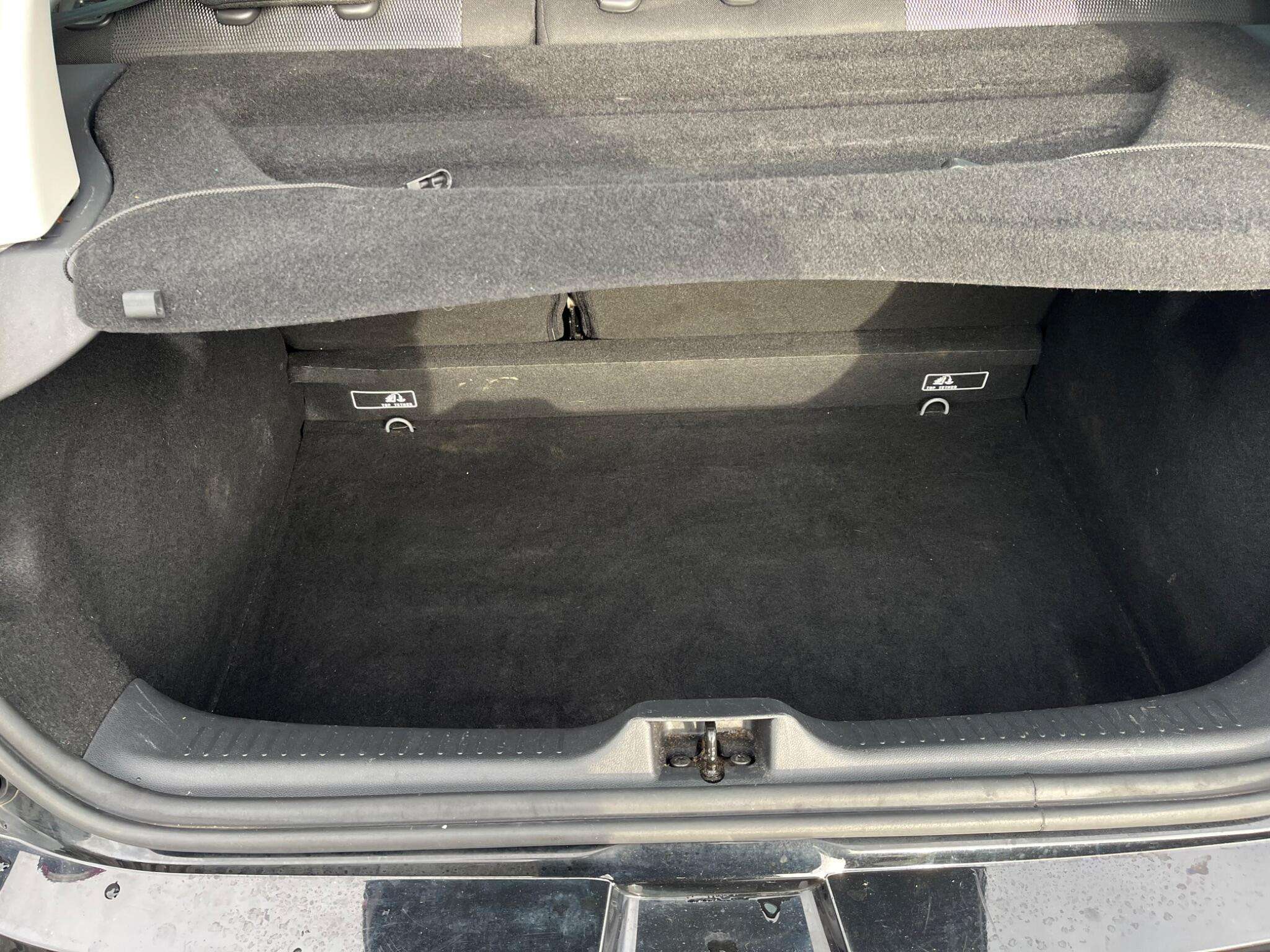 2016 RENAULT CLIO 2016 RENAULT CLIO