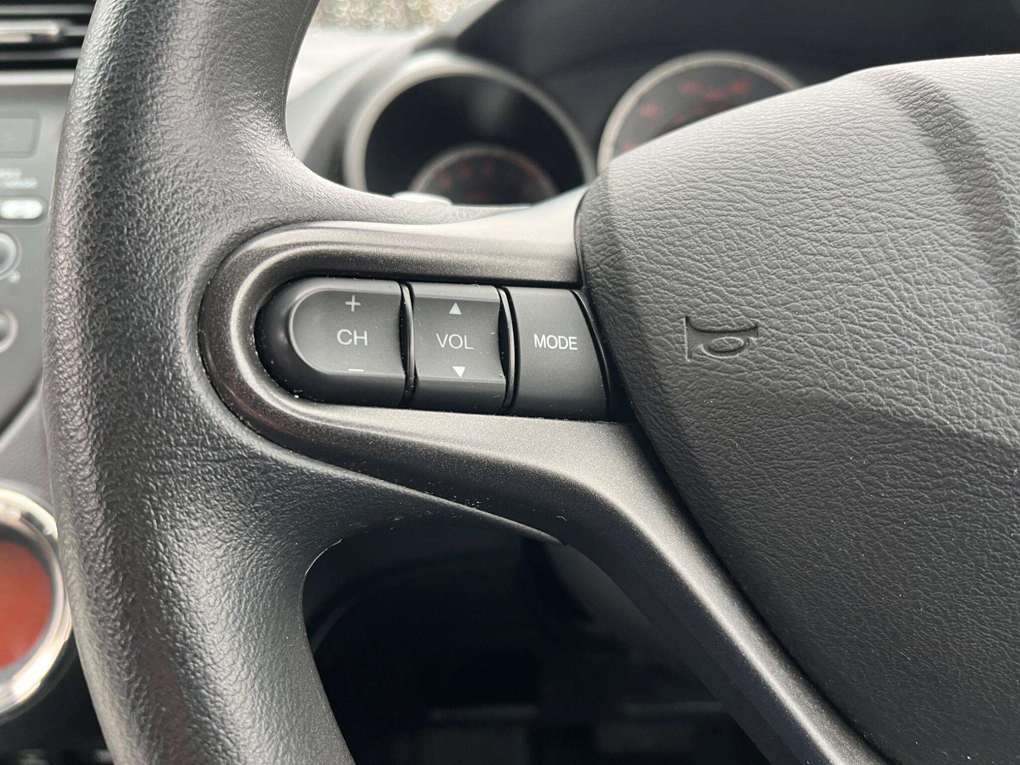 2011 HONDA JAZZ 2011 HONDA JAZZ