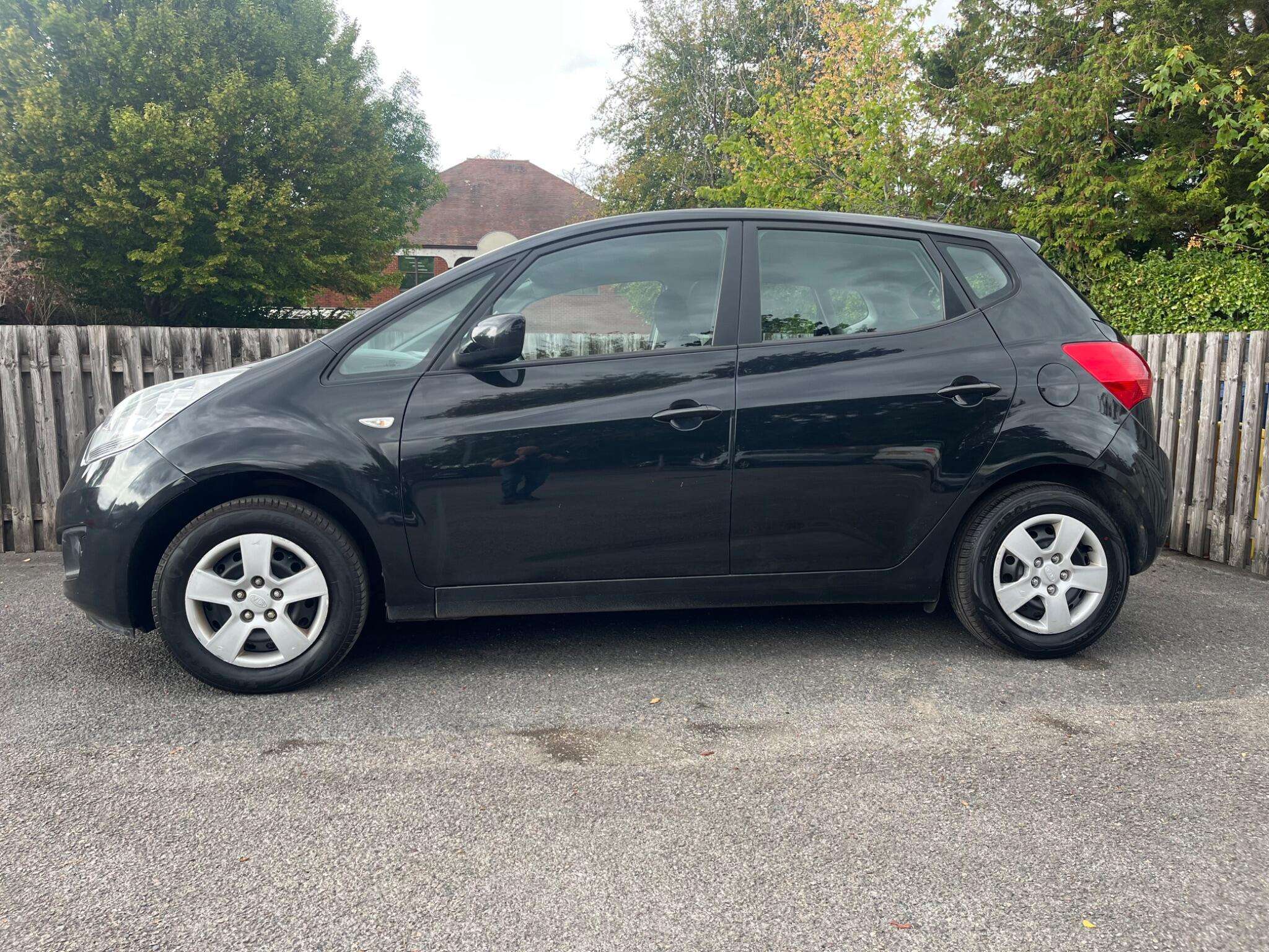 A 2013 KIA VENGA 1.4 EcoDynamics 1 Euro 5 (s/s) 5dr A 2013 KIA VENGA 1.4 EcoDynamics 1 Euro 5 (s/s) 5dr