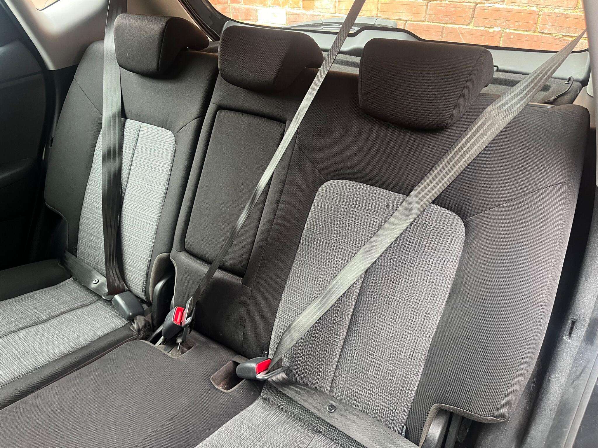 2013 KIA VENGA 2013 KIA VENGA