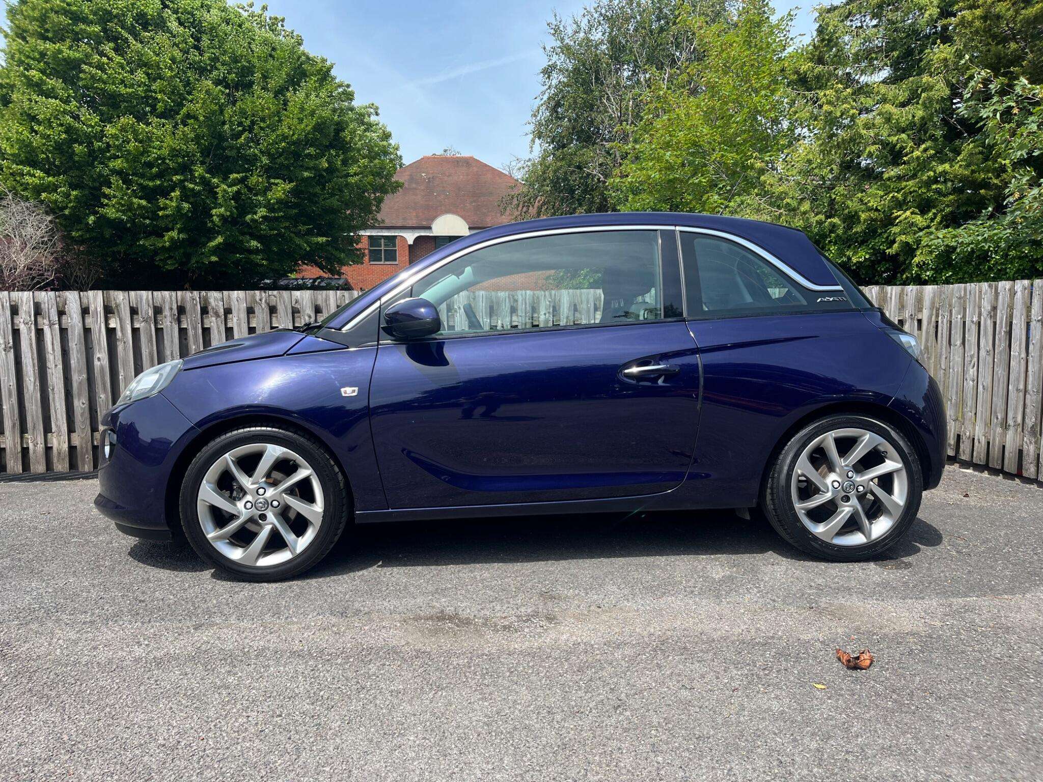 A 2014 VAUXHALL ADAM 1.2 ecoFLEX 16v JAM Euro 5 (s/s) 3dr A 2014 VAUXHALL ADAM 1.2 ecoFLEX 16v JAM Euro 5 (s/s) 3dr