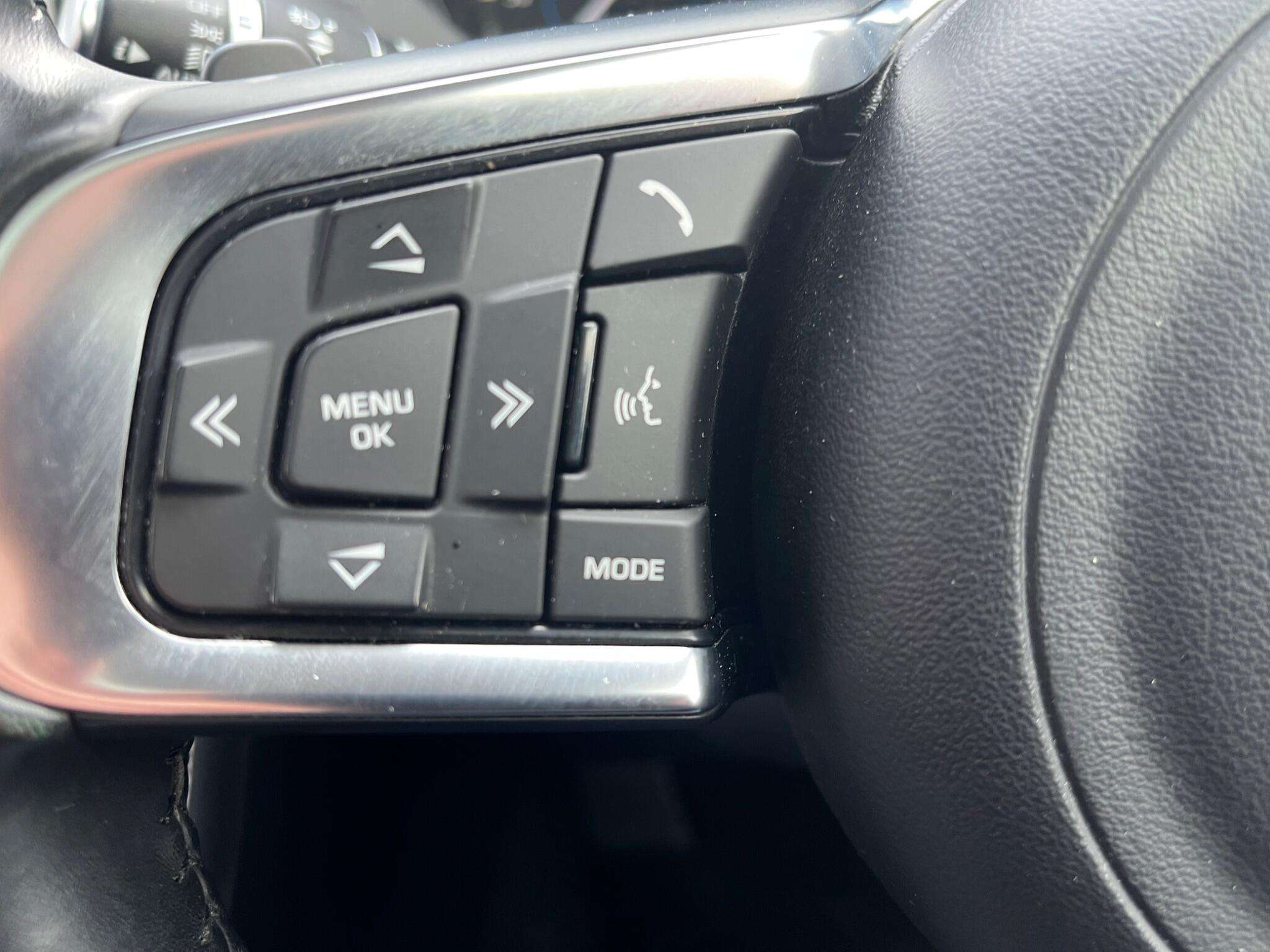 2016 JAGUAR F-PACE 2016 JAGUAR F-PACE