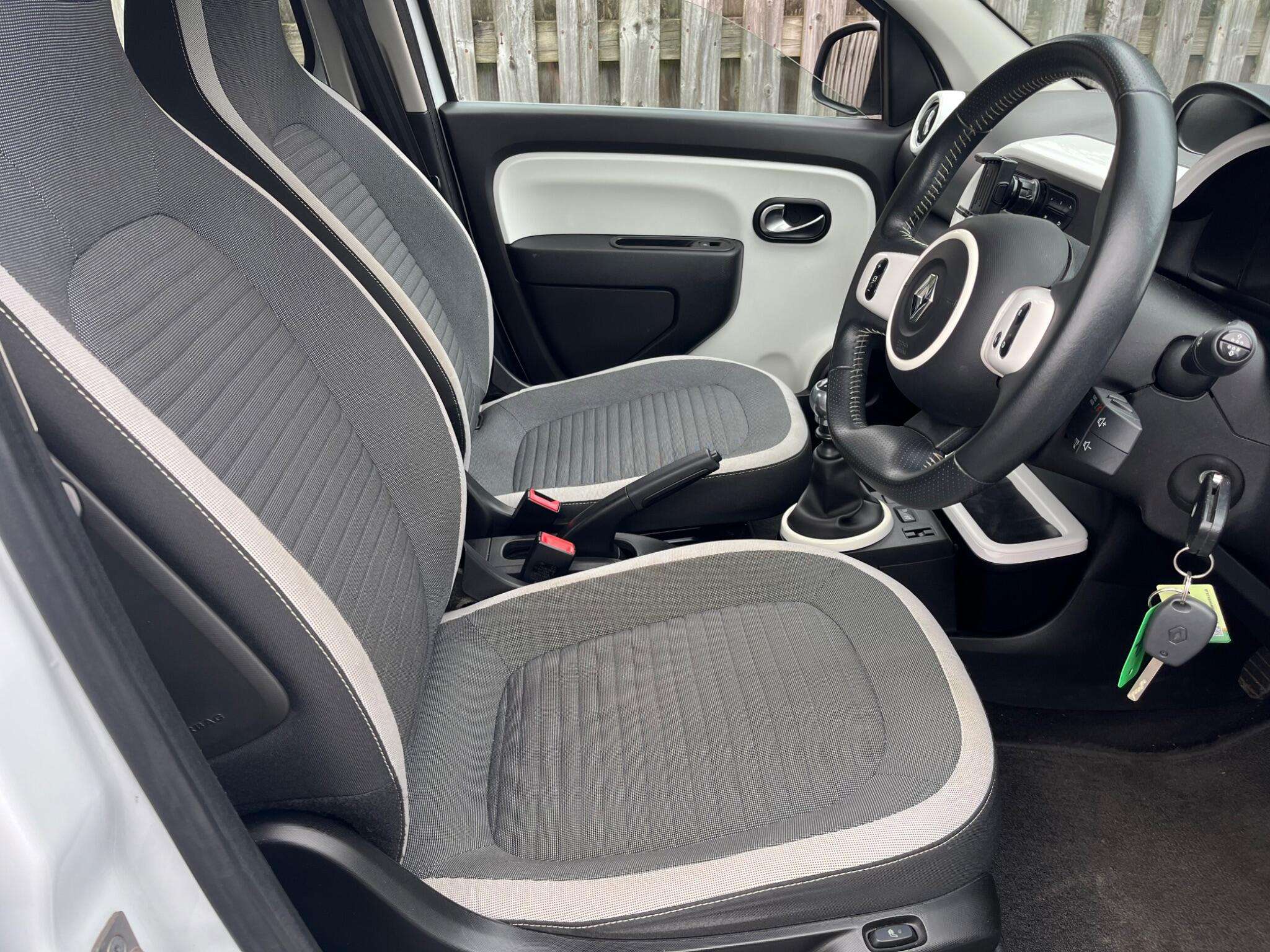 2015 RENAULT TWINGO 2015 RENAULT TWINGO