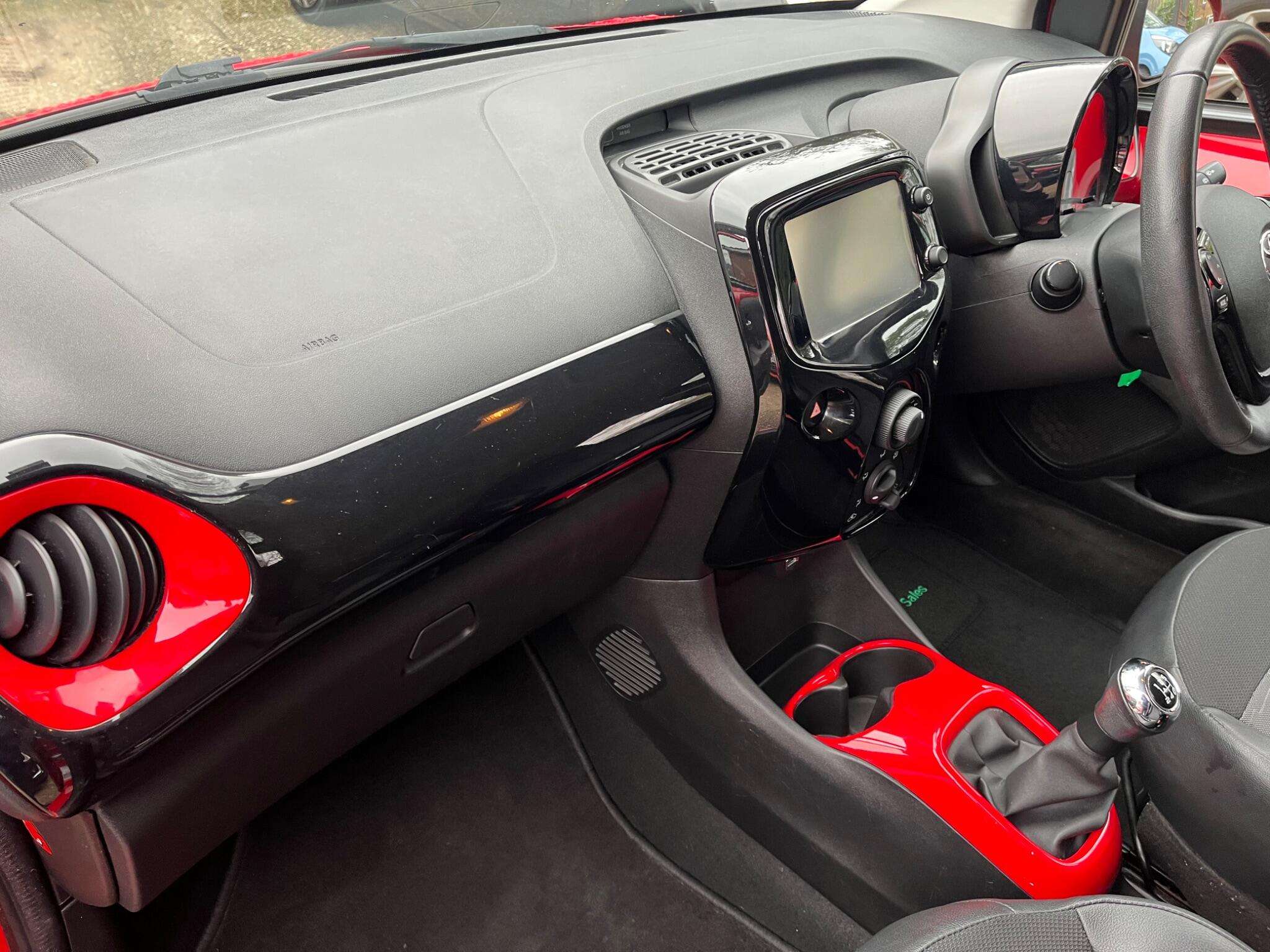 2015 TOYOTA AYGO 2015 TOYOTA AYGO
