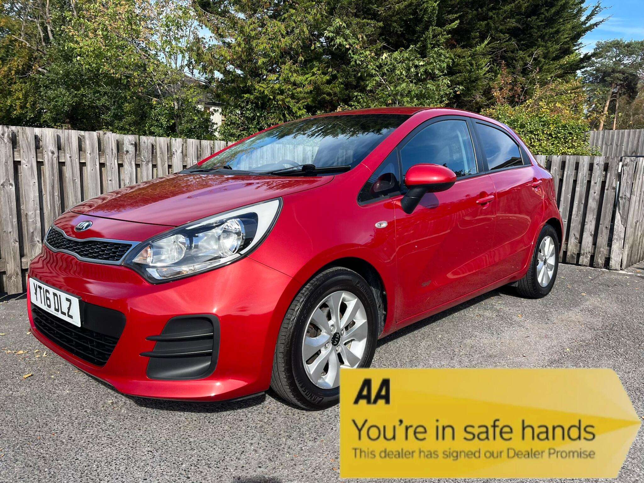 A 2016 KIA RIO 1.25 SR7 Euro 6 5dr A 2016 KIA RIO 1.25 SR7 Euro 6 5dr