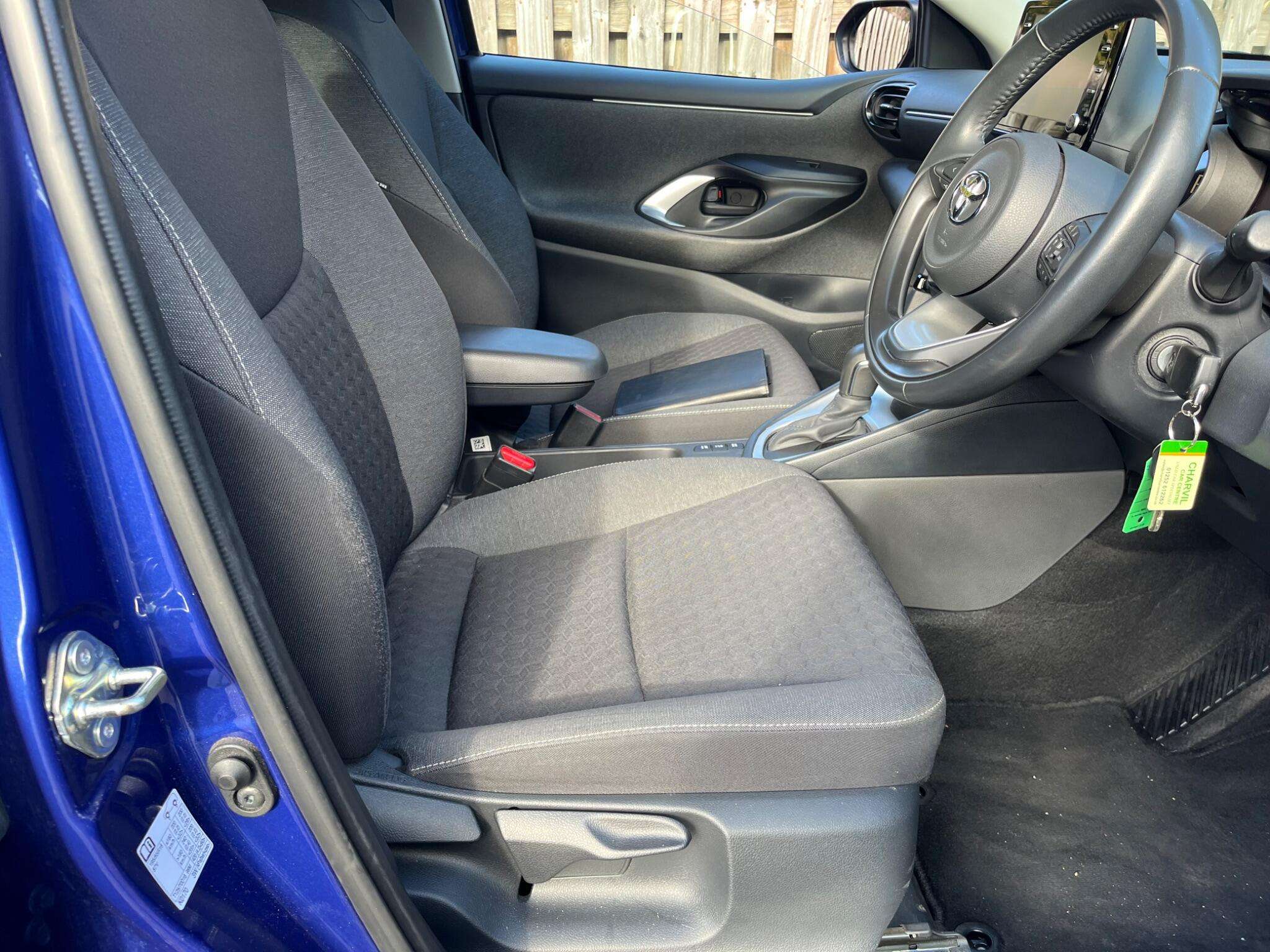 2021 TOYOTA YARIS 2021 TOYOTA YARIS