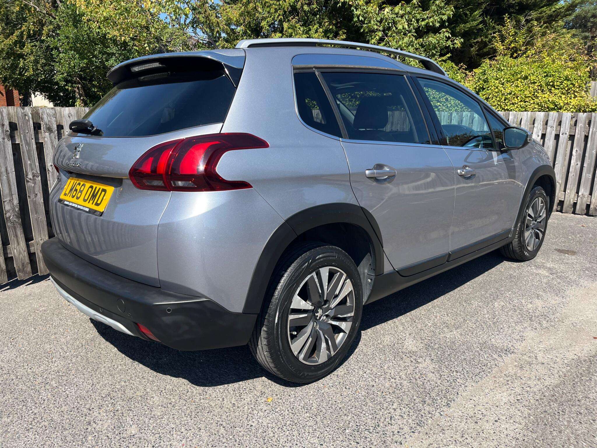 2018 PEUGEOT 2008 2018 PEUGEOT 2008