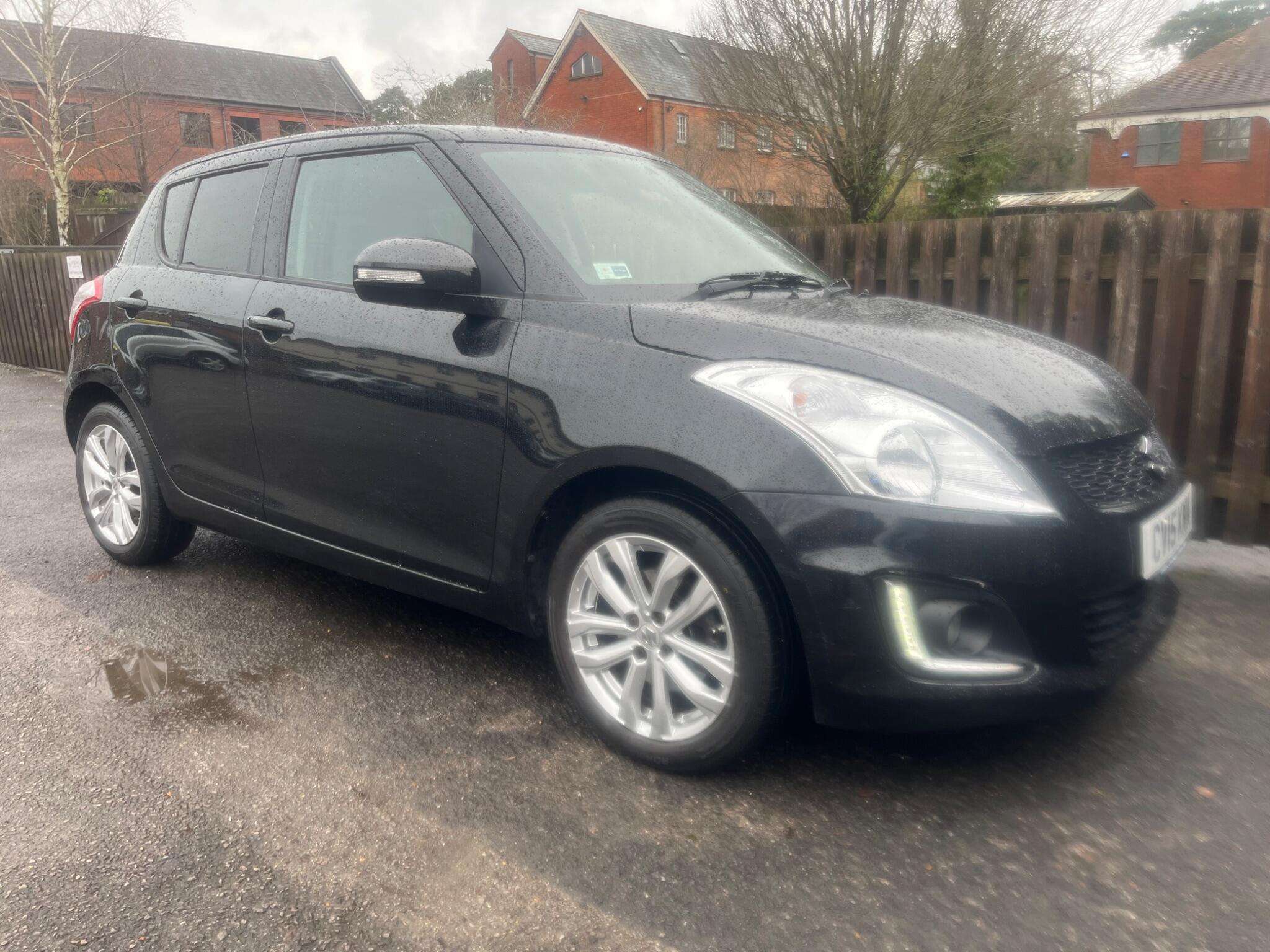 2015 SUZUKI SWIFT 2015 SUZUKI SWIFT