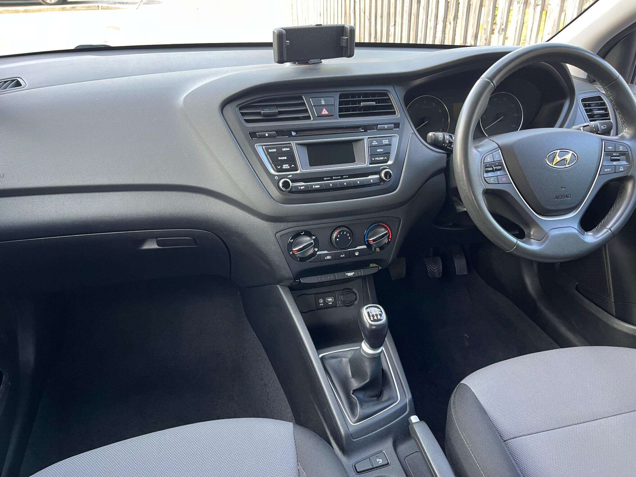 2017 HYUNDAI I20 2017 HYUNDAI I20