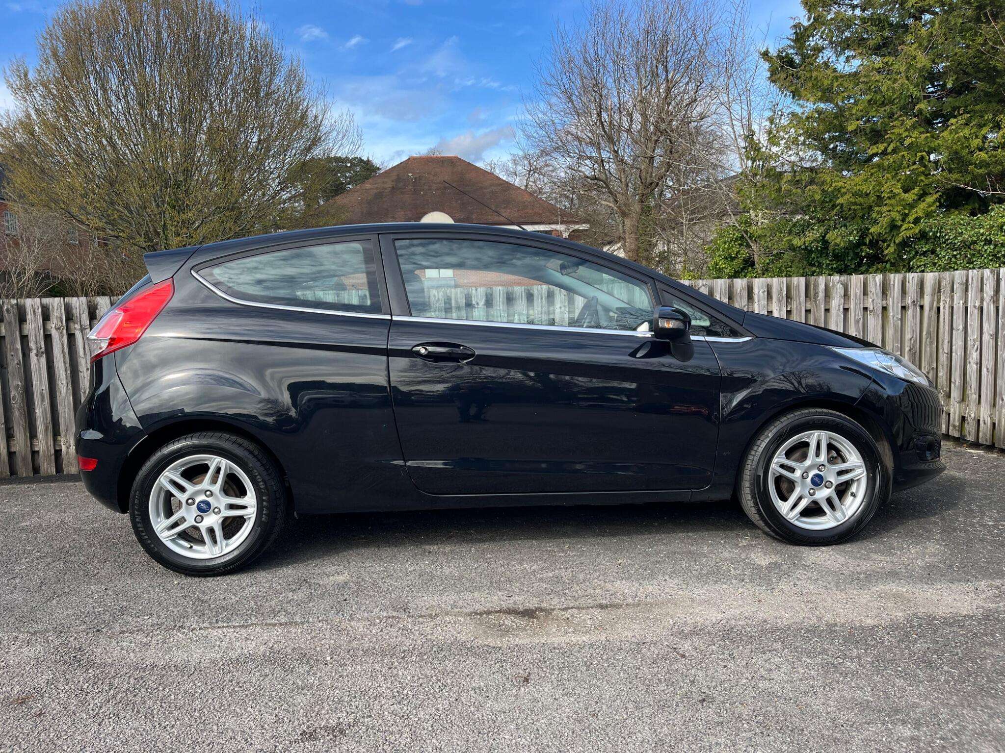 2013 FORD FIESTA 2013 FORD FIESTA