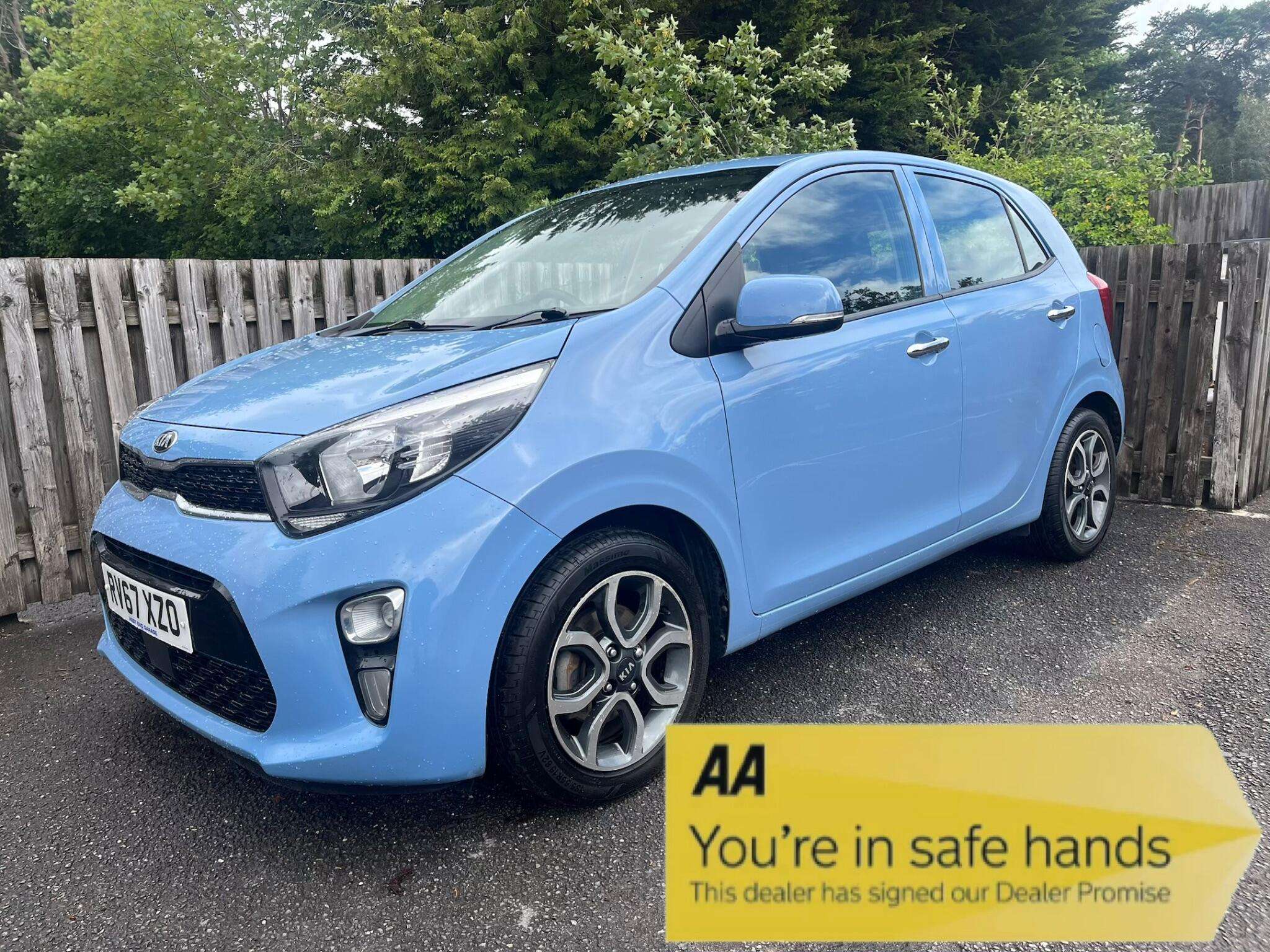 A 2017 KIA PICANTO 1.25 3 Euro 6 5dr A 2017 KIA PICANTO 1.25 3 Euro 6 5dr