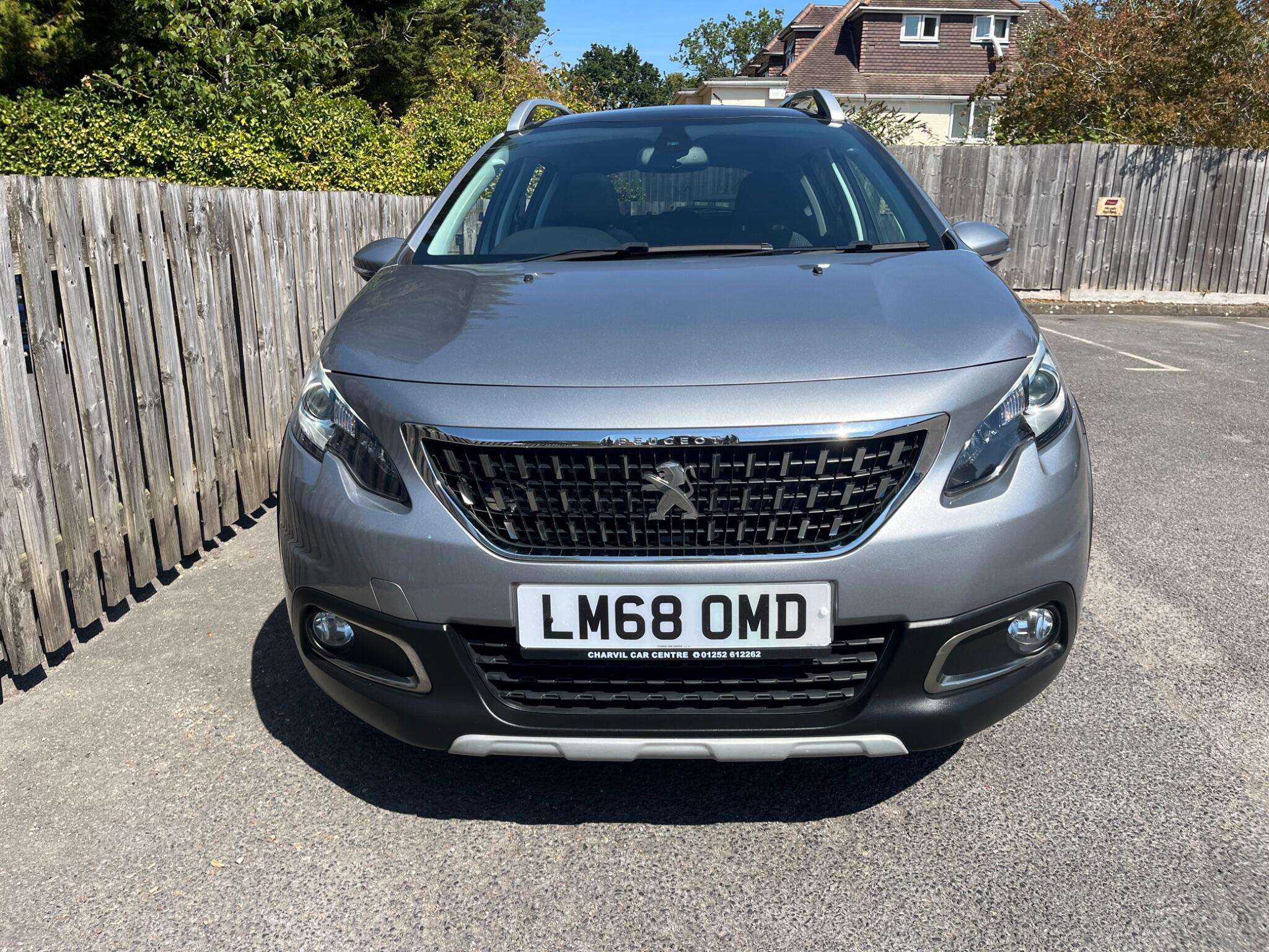 A 2018 PEUGEOT 2008 1.2 PureTech Allure Premium Euro 6 (s/s) 5dr A 2018 PEUGEOT 2008 1.2 PureTech Allure Premium Euro 6 (s/s) 5dr
