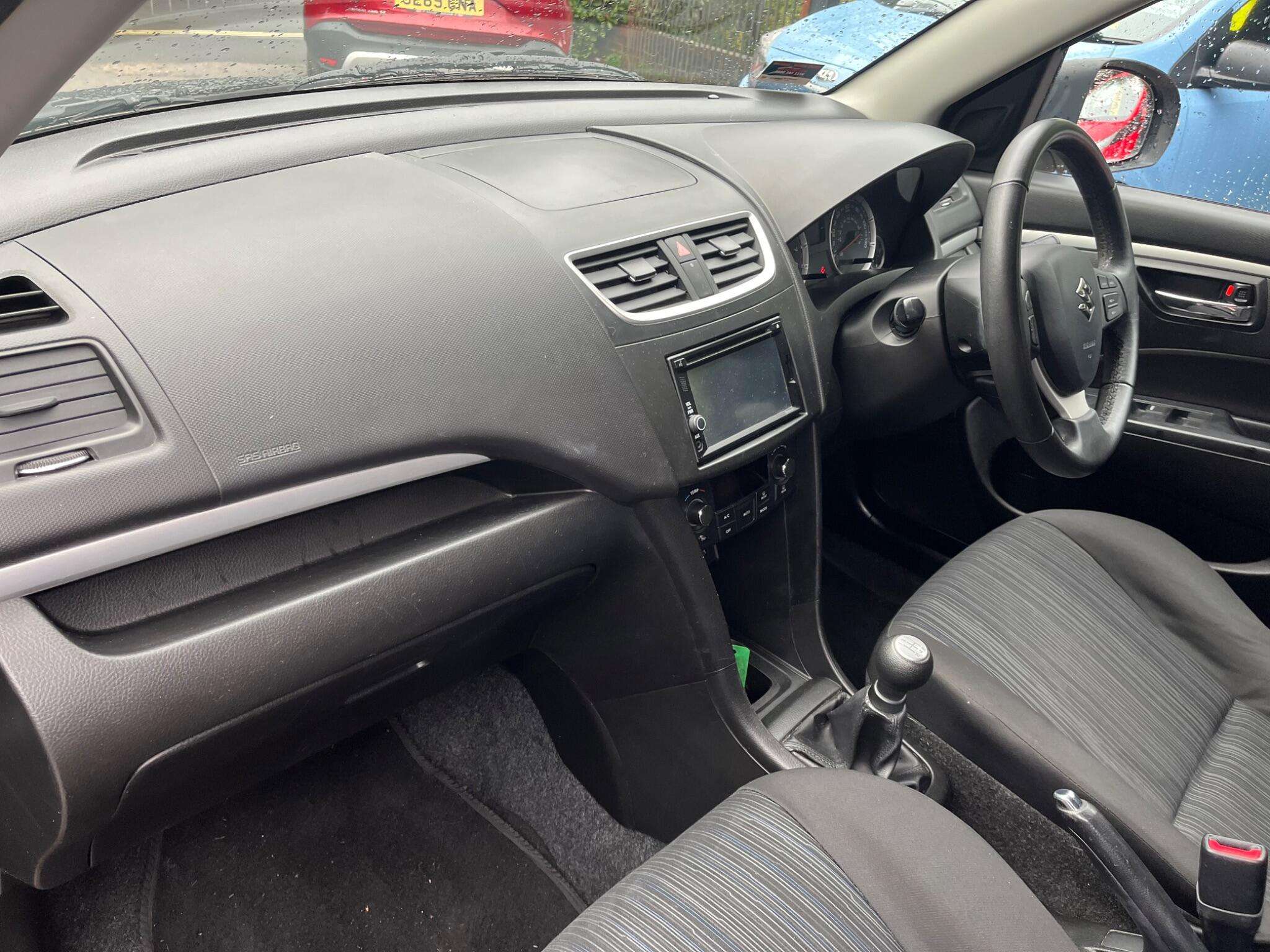 2015 SUZUKI SWIFT 2015 SUZUKI SWIFT