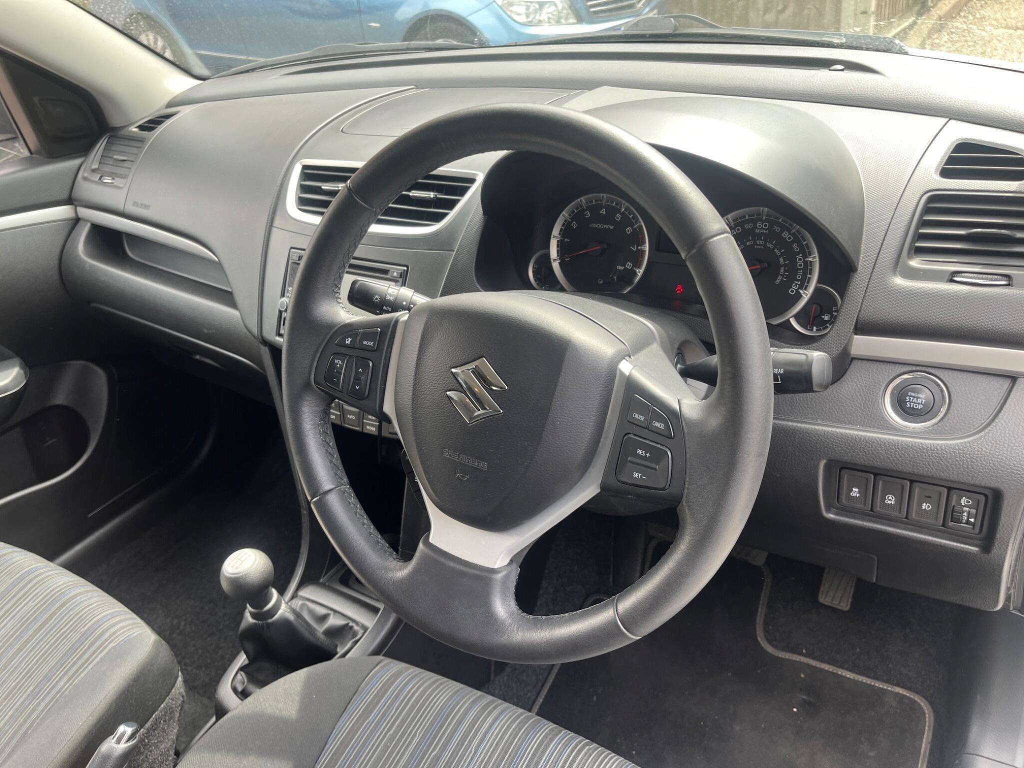 2016 SUZUKI SWIFT 2016 SUZUKI SWIFT