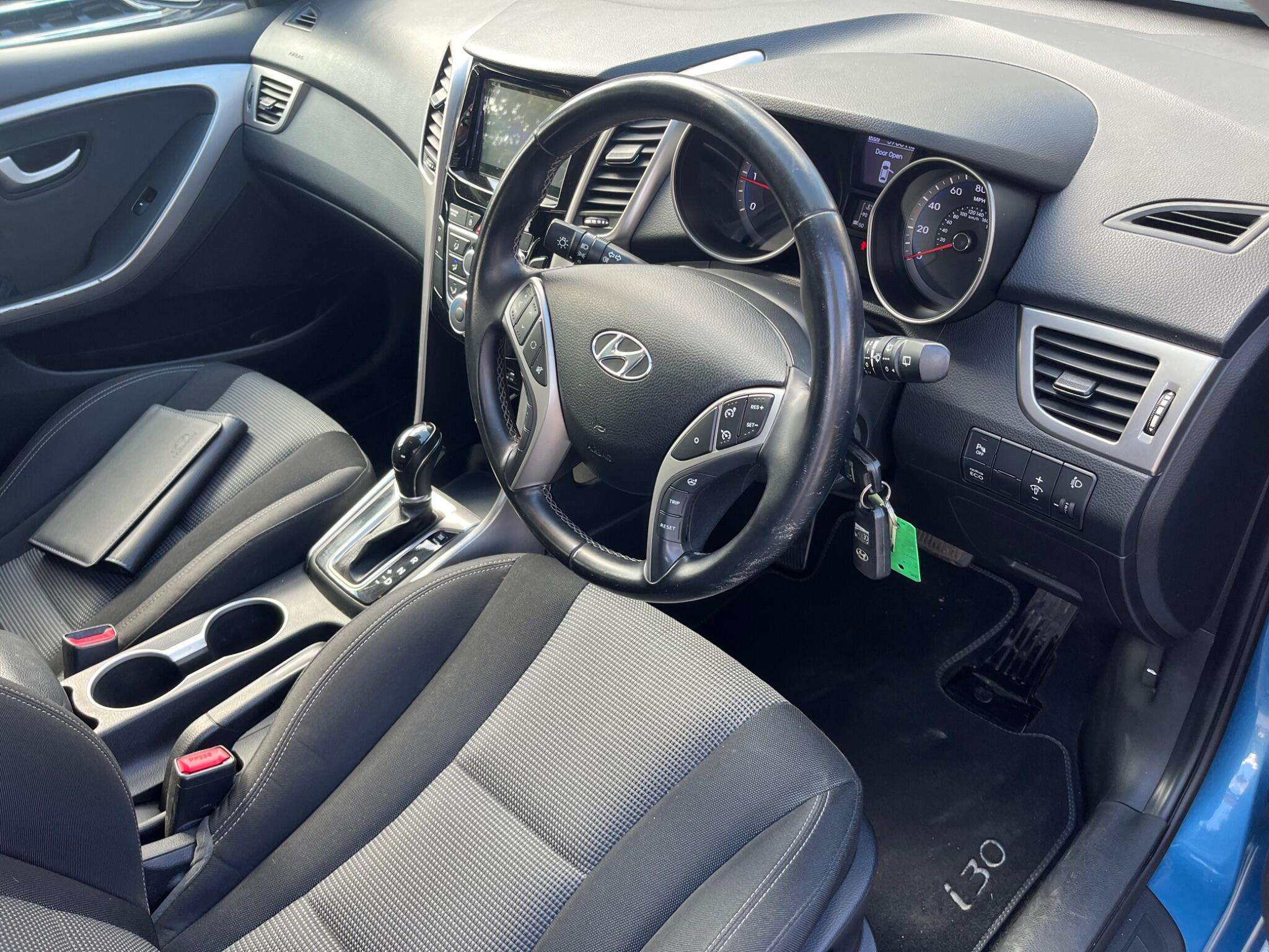 2015 HYUNDAI I30 2015 HYUNDAI I30