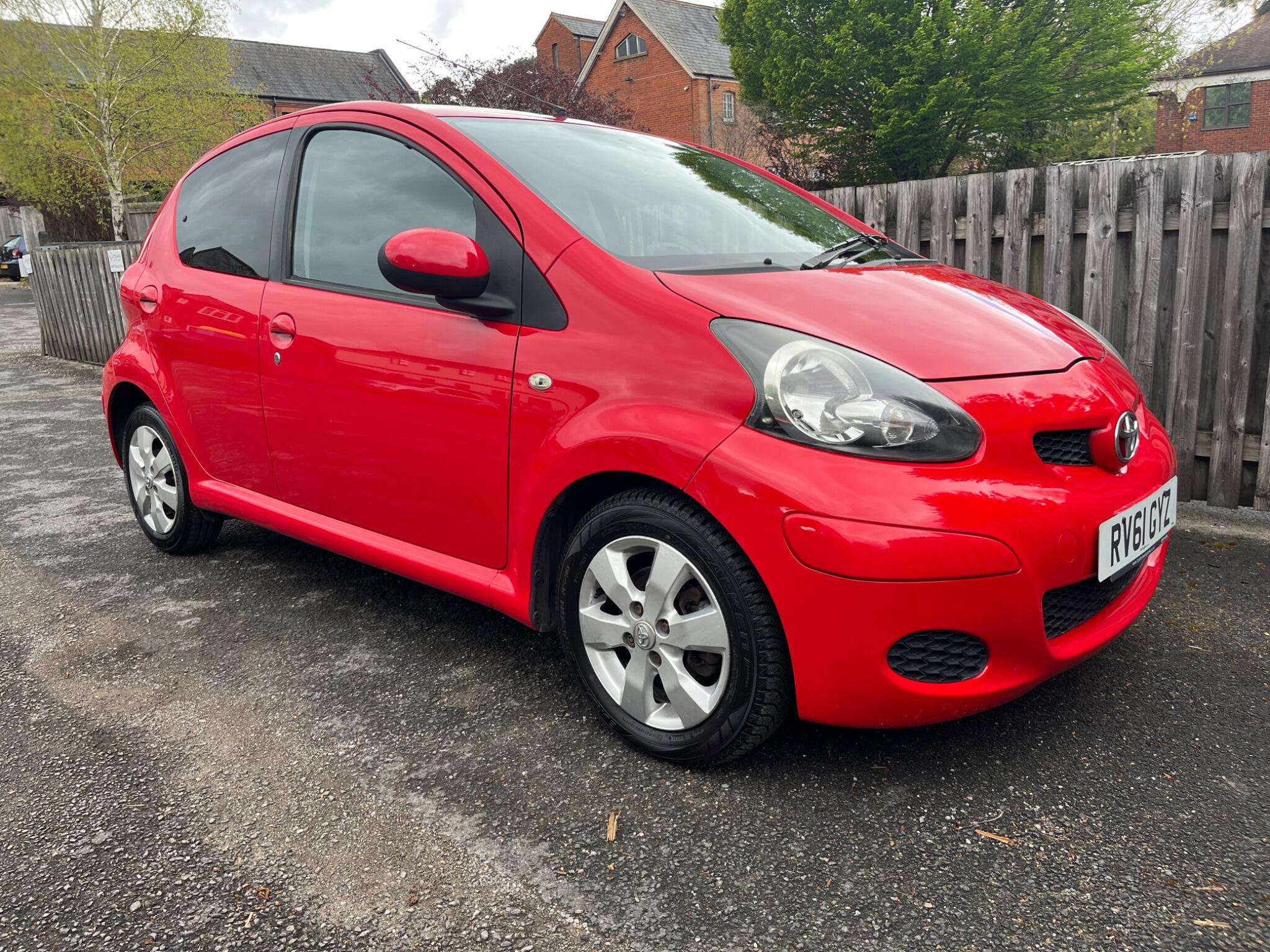 2011 TOYOTA AYGO 2011 TOYOTA AYGO