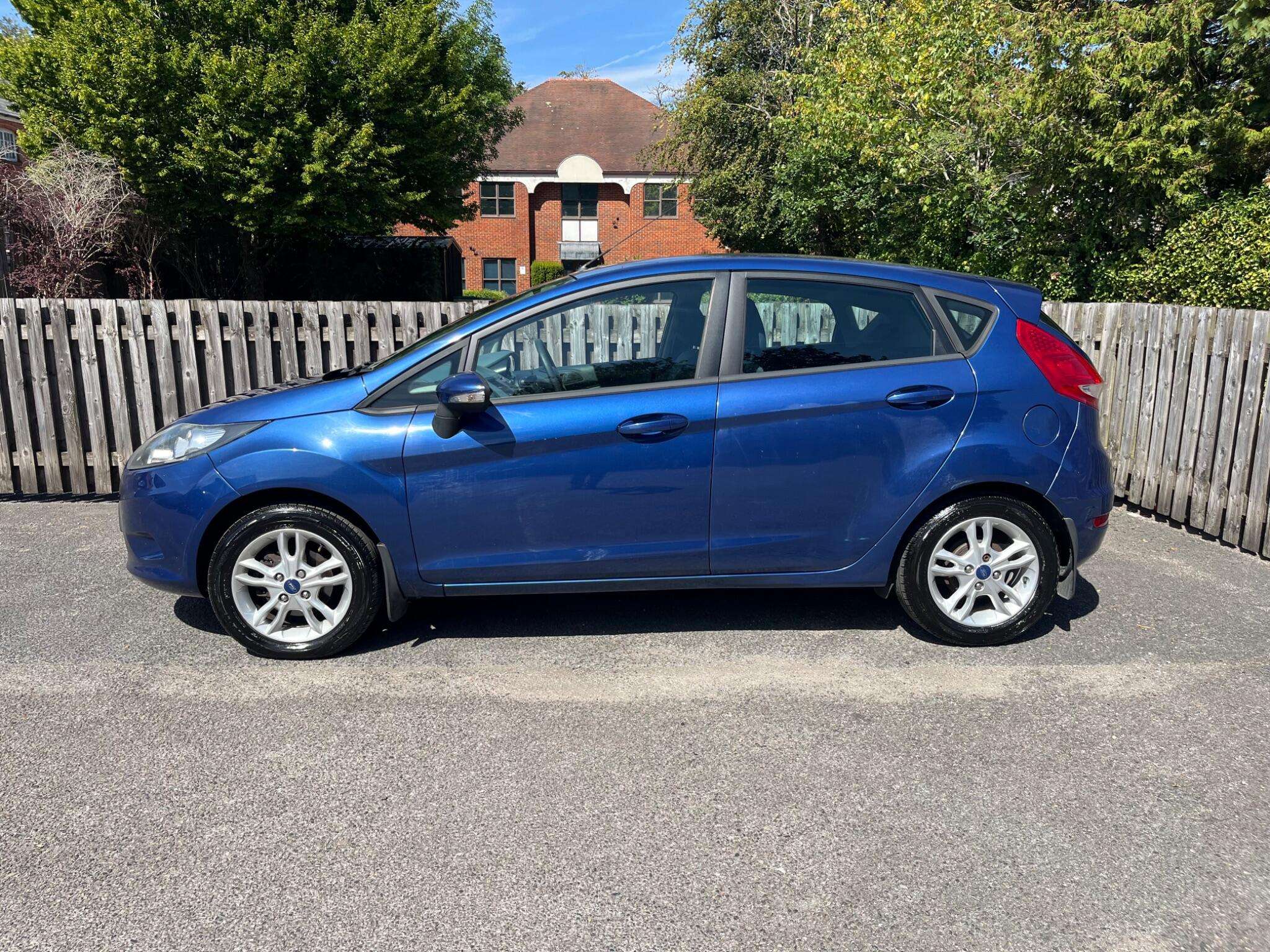 A 2009 FORD FIESTA 1.6 TDCi ECOnetic 5dr A 2009 FORD FIESTA 1.6 TDCi ECOnetic 5dr