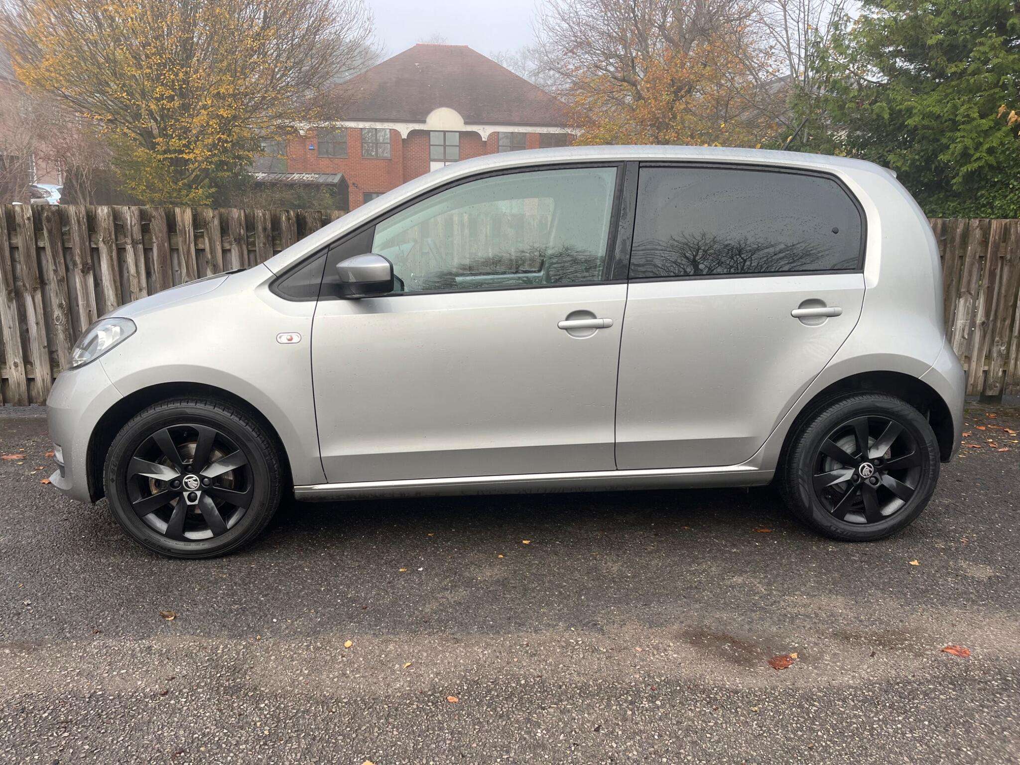 A 2018 SKODA CITIGO 1.0 MPI Colour Edition Euro 6 5dr A 2018 SKODA CITIGO 1.0 MPI Colour Edition Euro 6 5dr