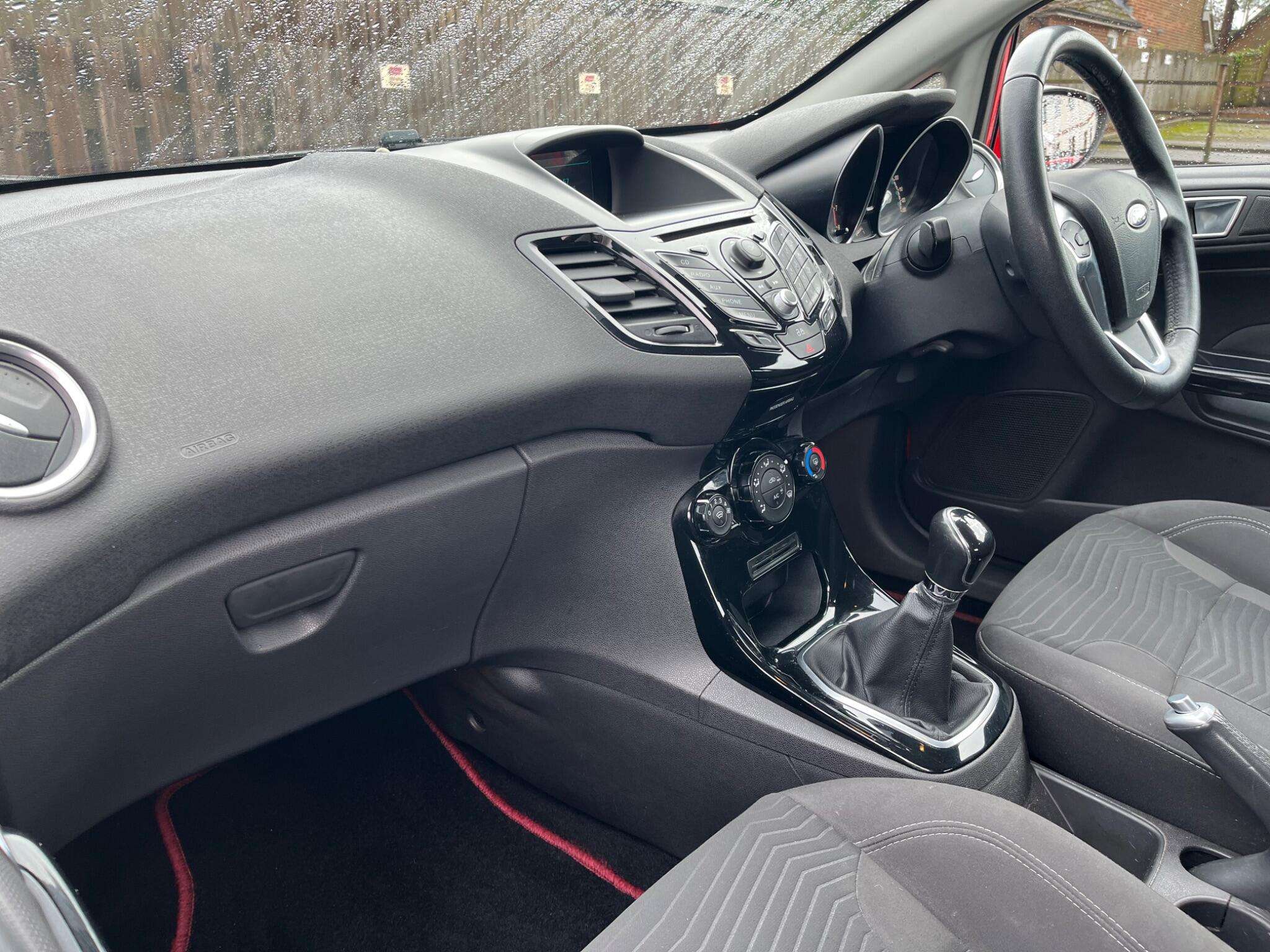 2014 FORD FIESTA 2014 FORD FIESTA