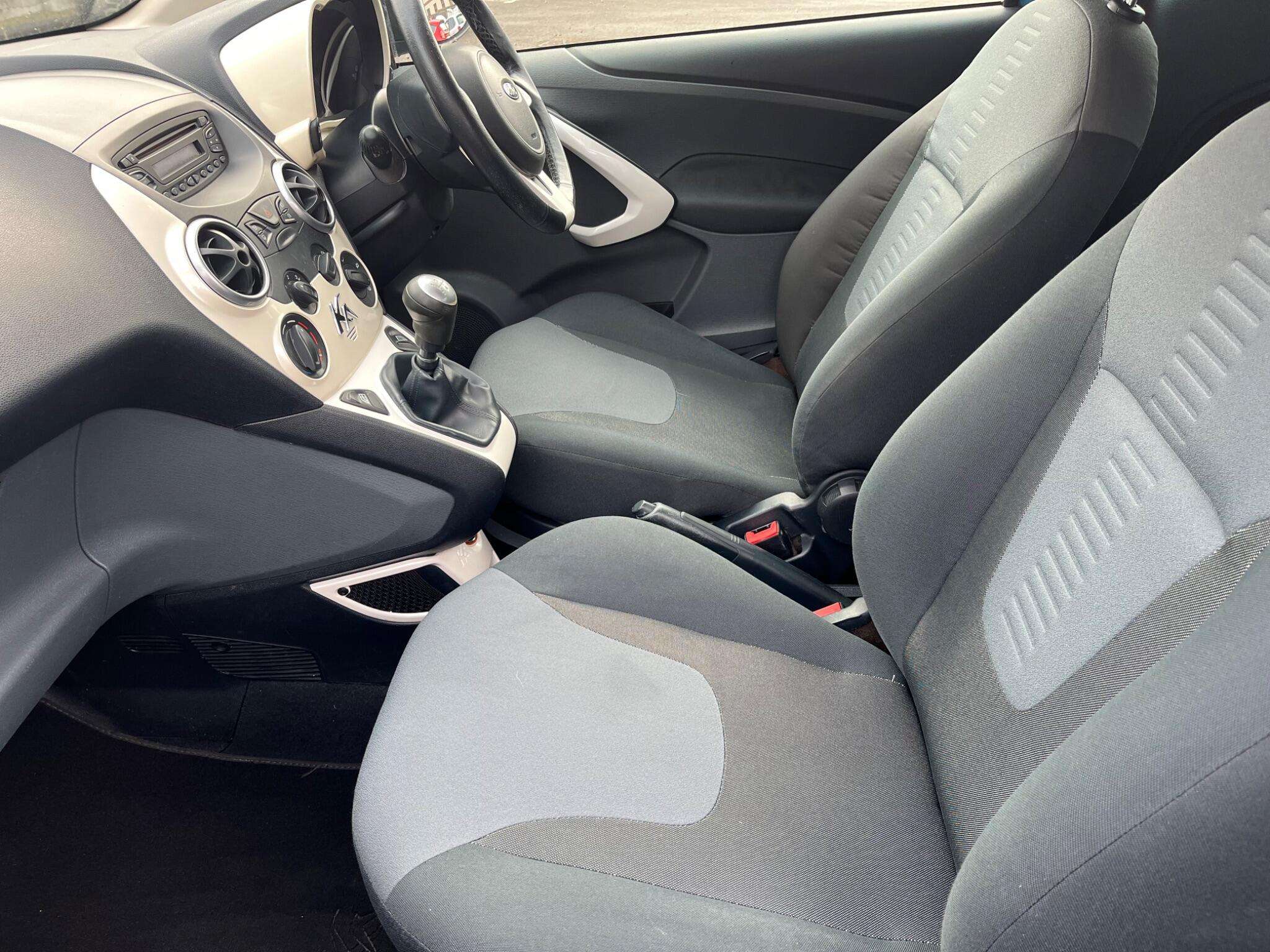 2011 FORD KA 2011 FORD KA